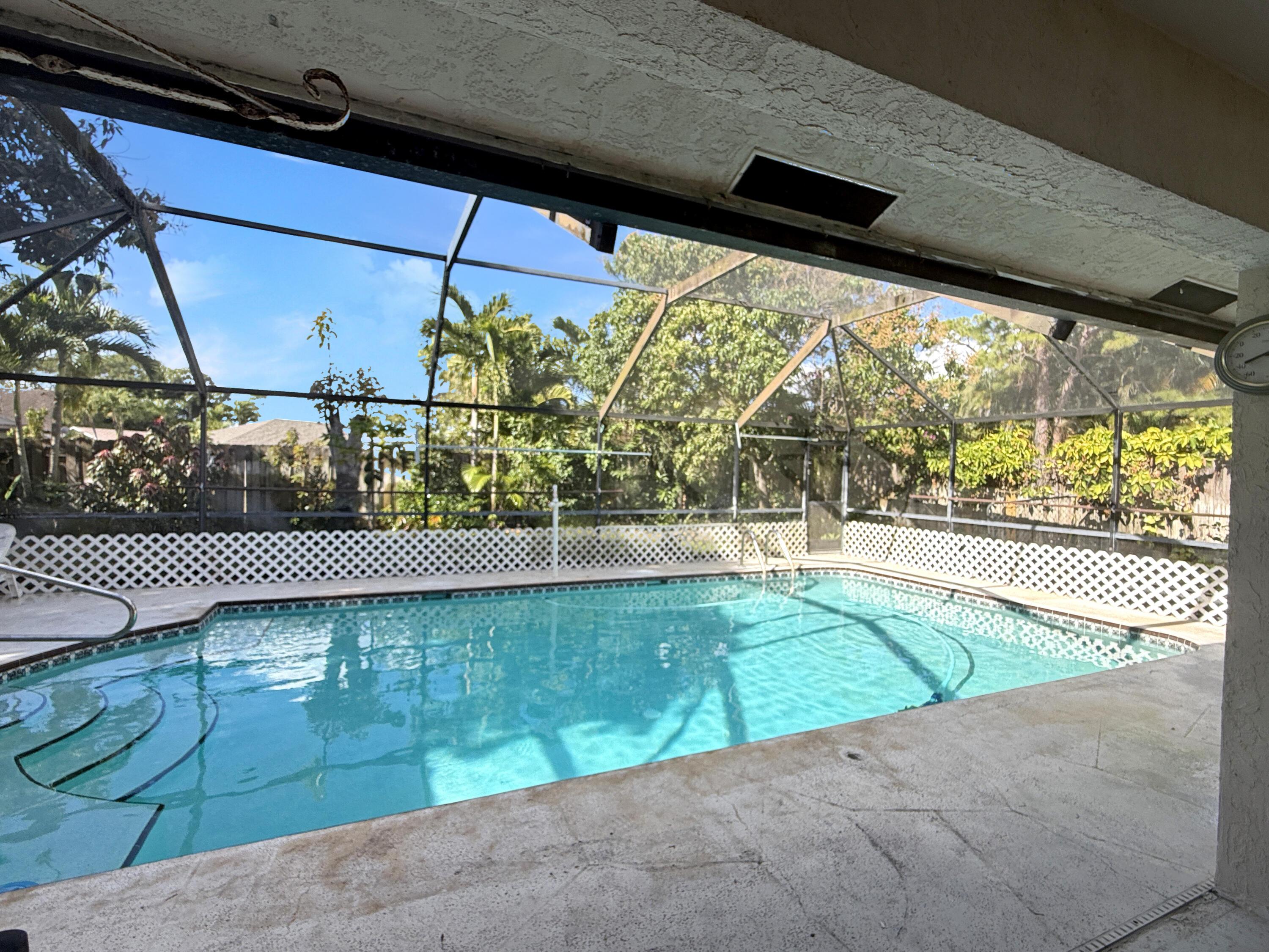 541 Azure Avenue, Wellington, FL 33414, Wellington - Photo 3