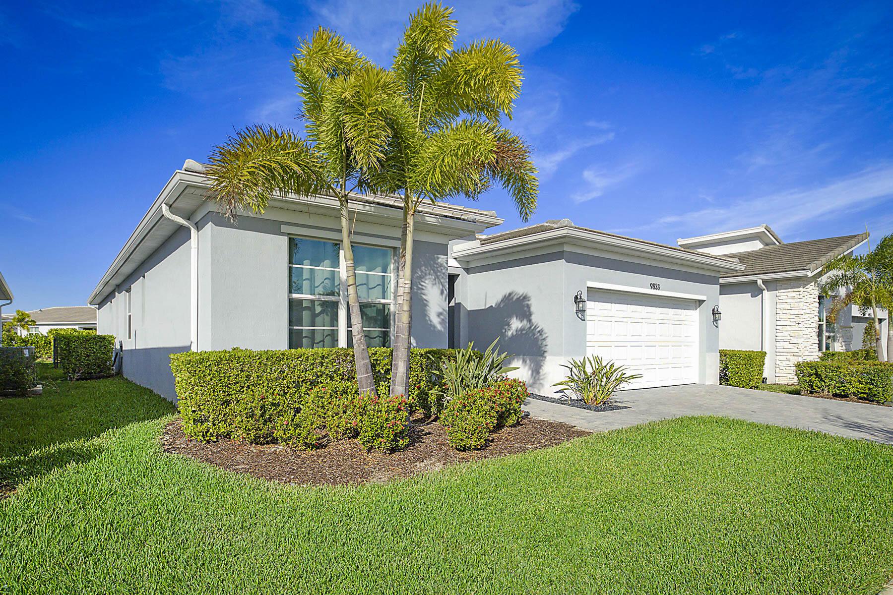9833 SW Isabelline Drive, Port St. Lucie, FL 34987, Port St. Lucie - Photo 4
