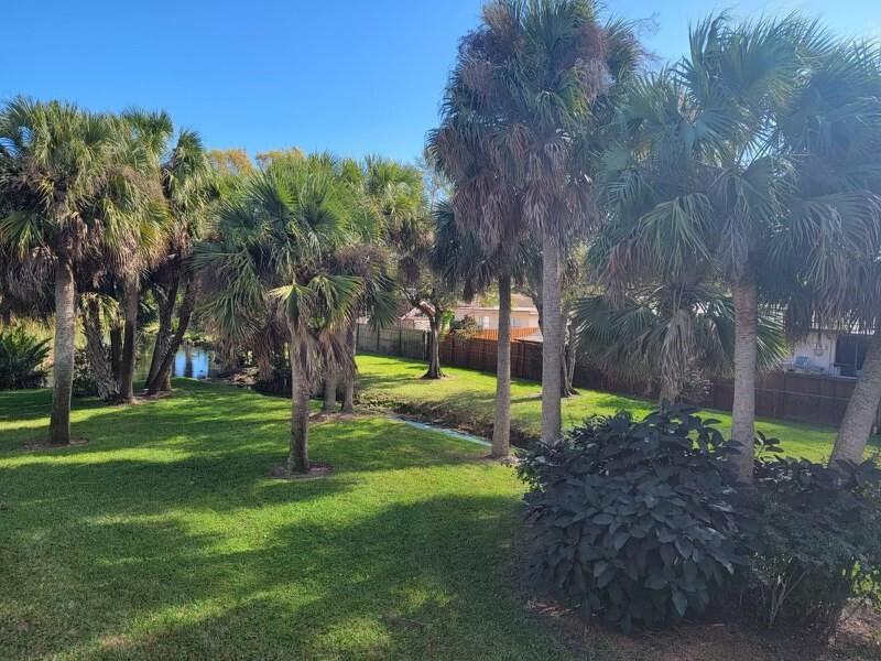 2516 S 19th Street 208, Fort Pierce, FL 34982, Fort Pierce - Photo 5