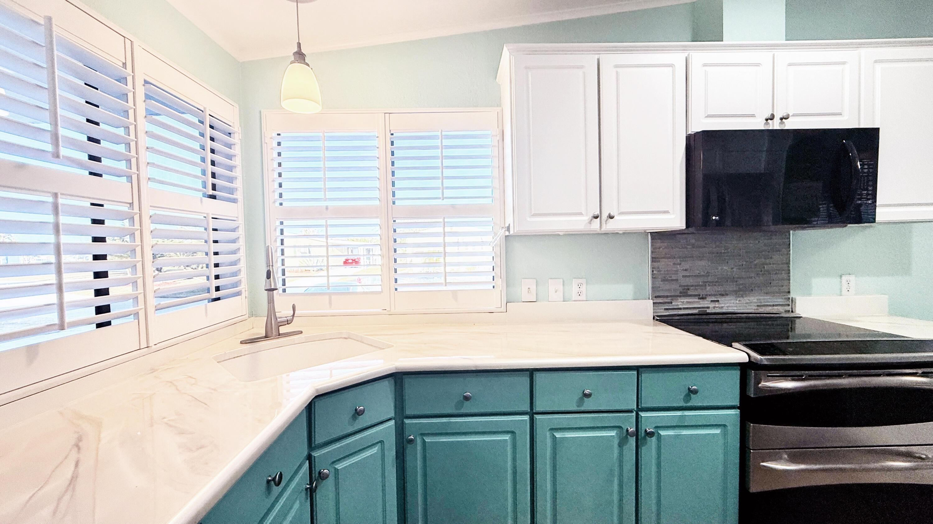 3155 Columbrina Circle, Port St. Lucie, FL 34952, Port St. Lucie - Photo 3