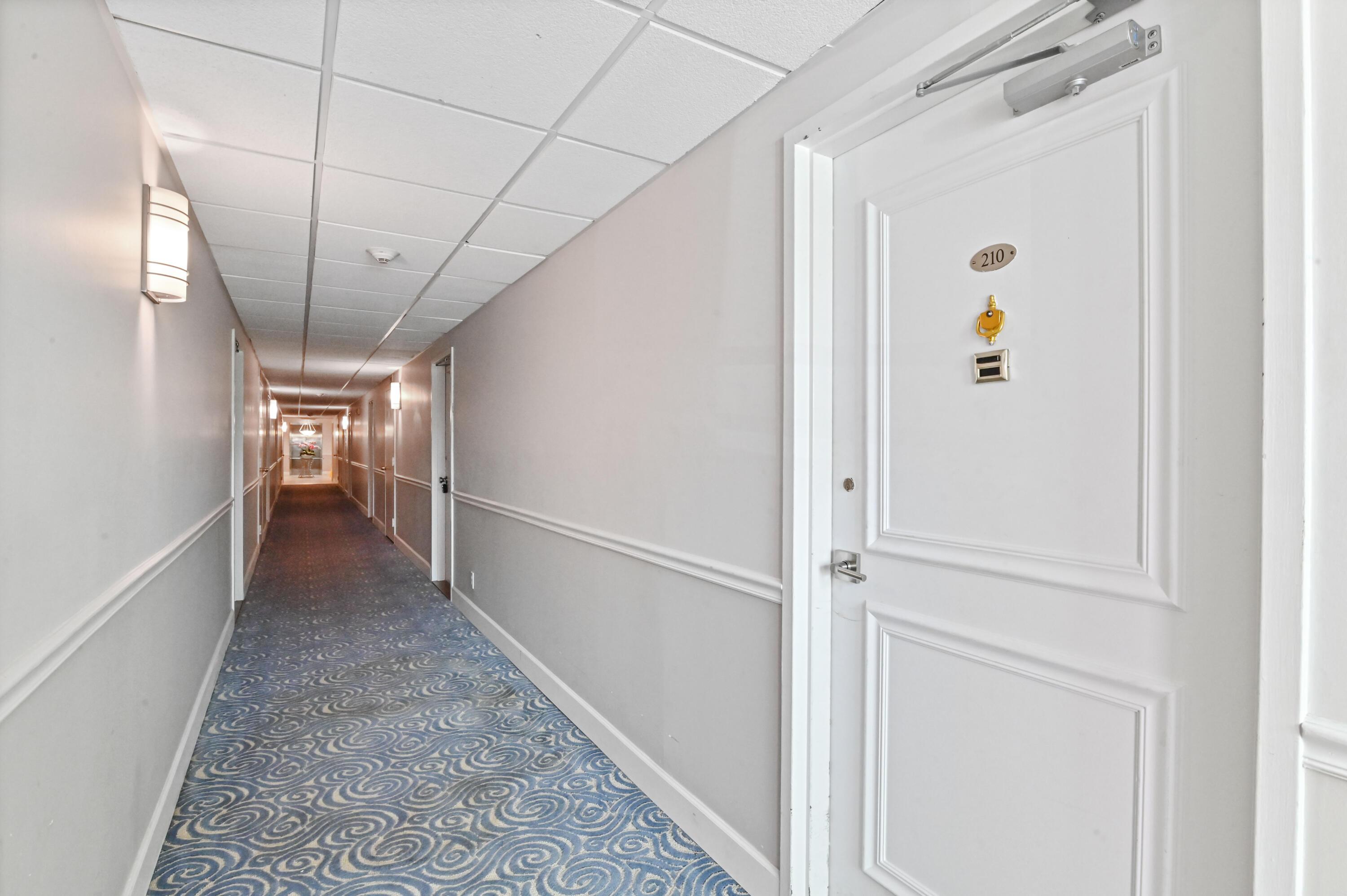 2600 N Flagler Drive 210, West Palm Beach, FL 33407, West Palm Beach - Photo 2