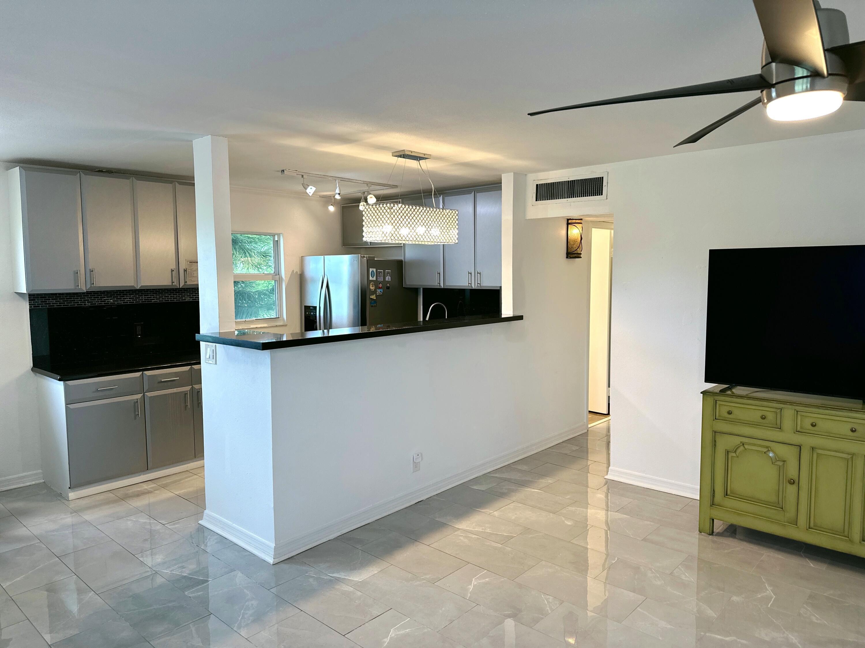 196 Tuscany C Lane, Delray Beach, FL 33446, Delray Beach - Photo 2