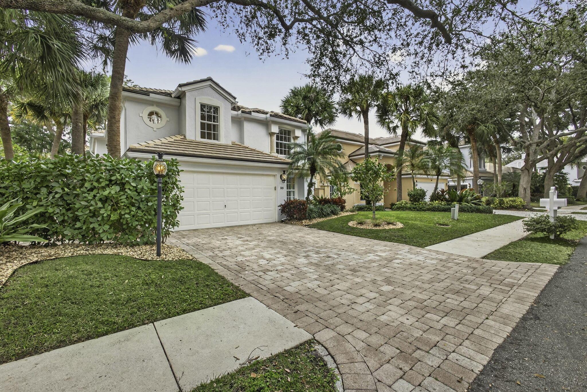 25 Grand Bay Circle, Juno Beach, FL 33408, Juno Beach - Photo 2