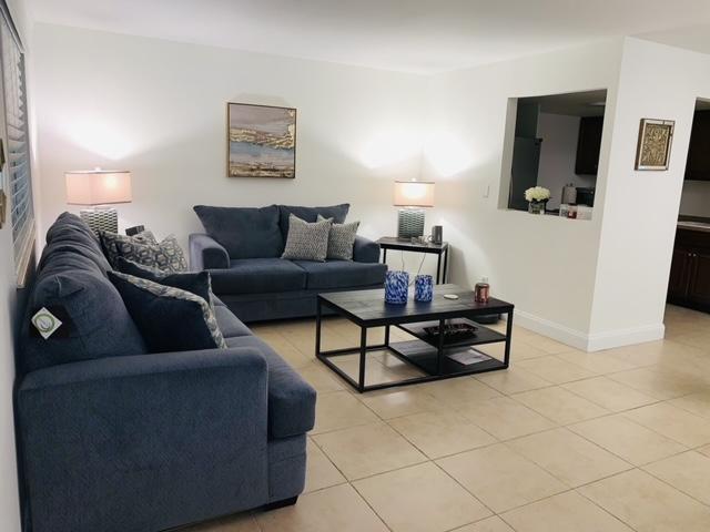 355 Flanders H Parkway H, Delray Beach, FL 33484, Delray Beach - Photo 3