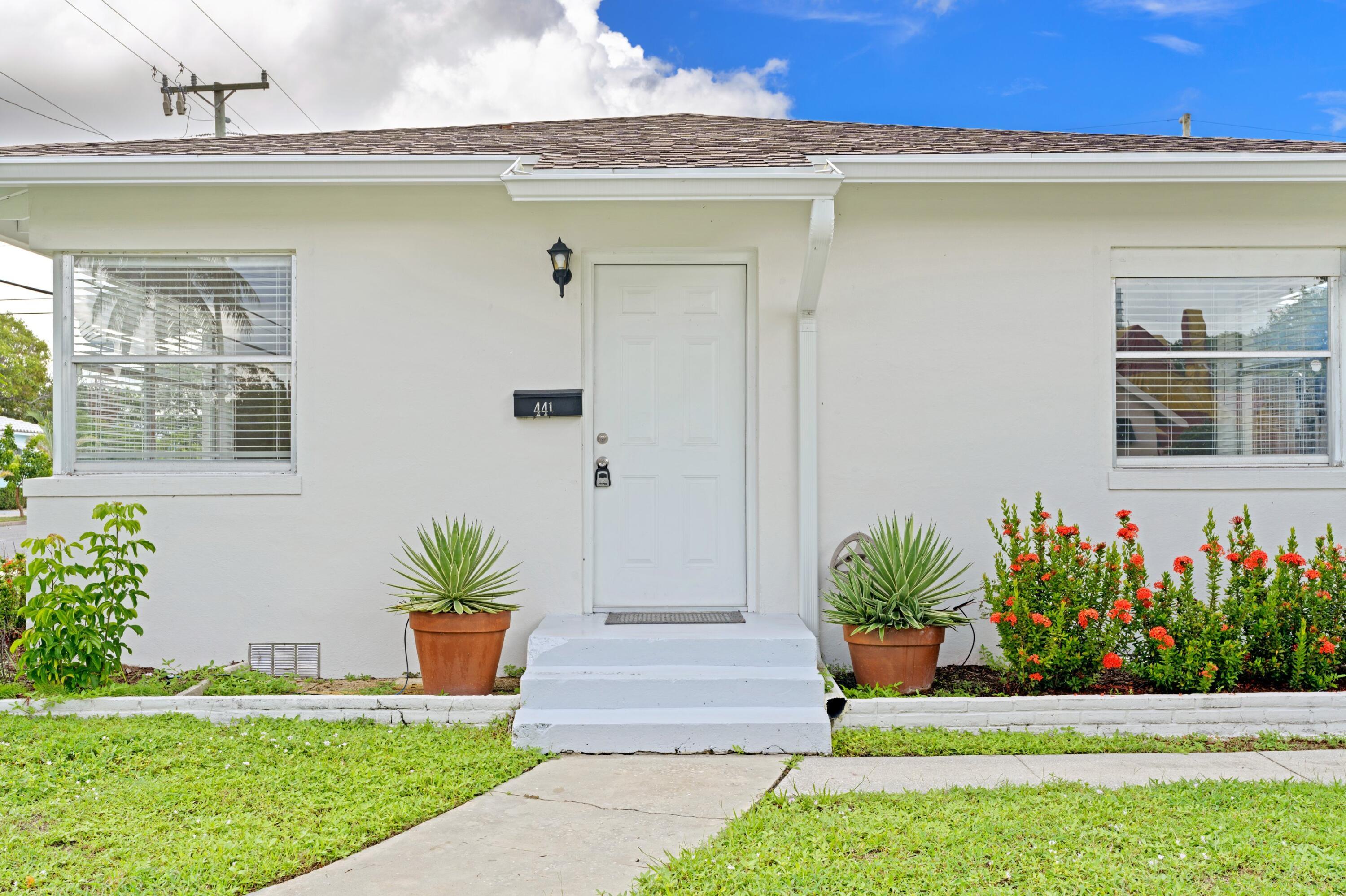 5208 Spruce Avenue B, West Palm Beach, FL 33407, West Palm Beach