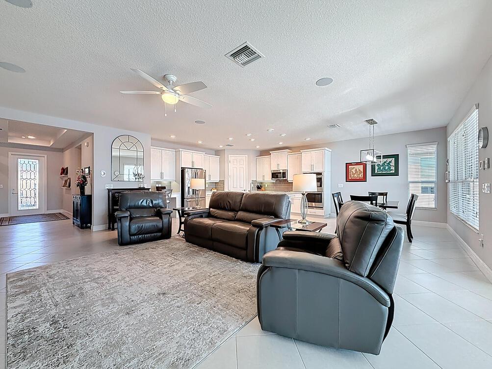 10094 SW Indian Lilac Trail, Port St. Lucie, FL 34987, Port St. Lucie - Photo 4