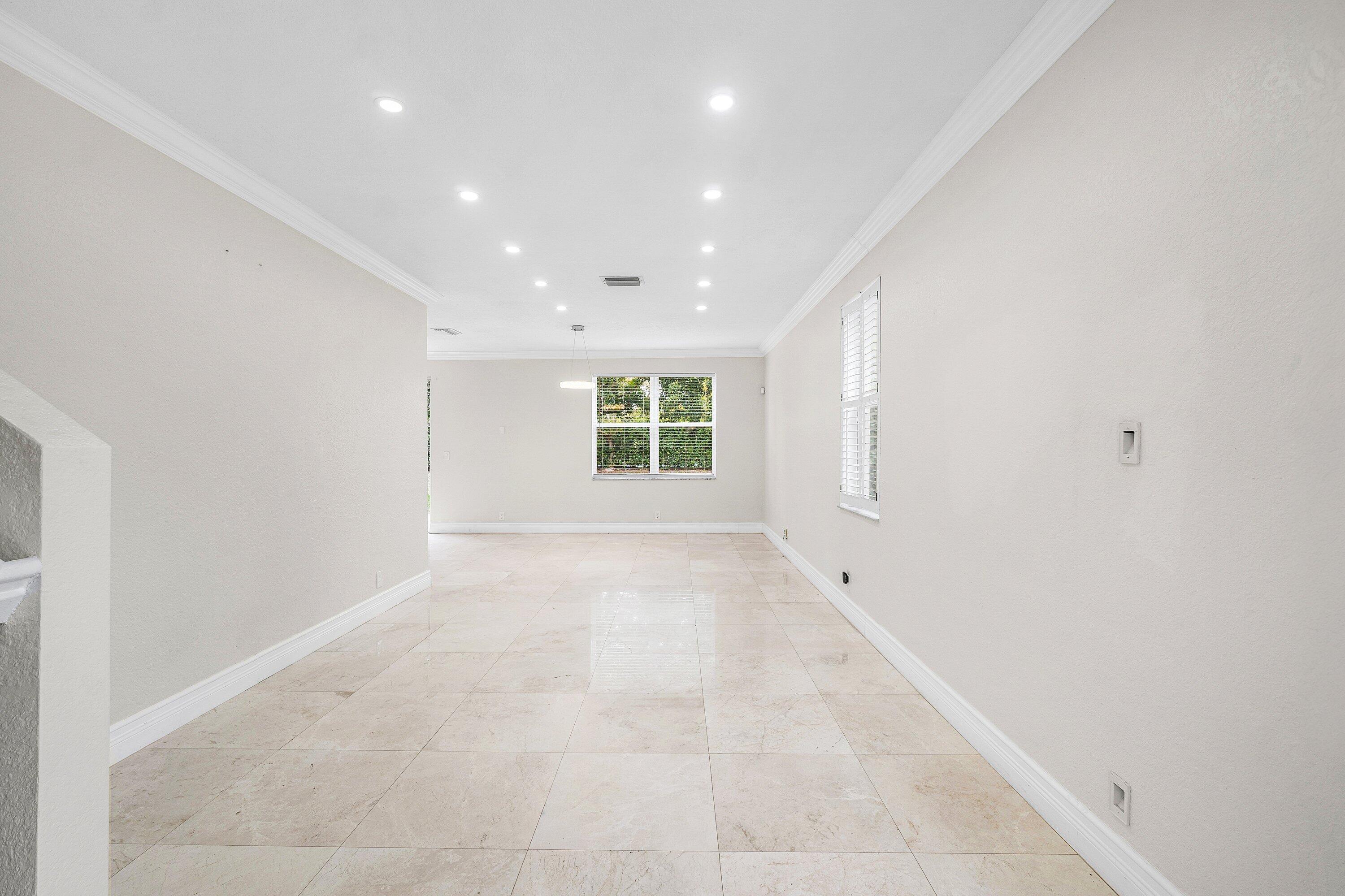 7803 NW 70th Avenue, Parkland, FL 33067, Parkland - Photo 5