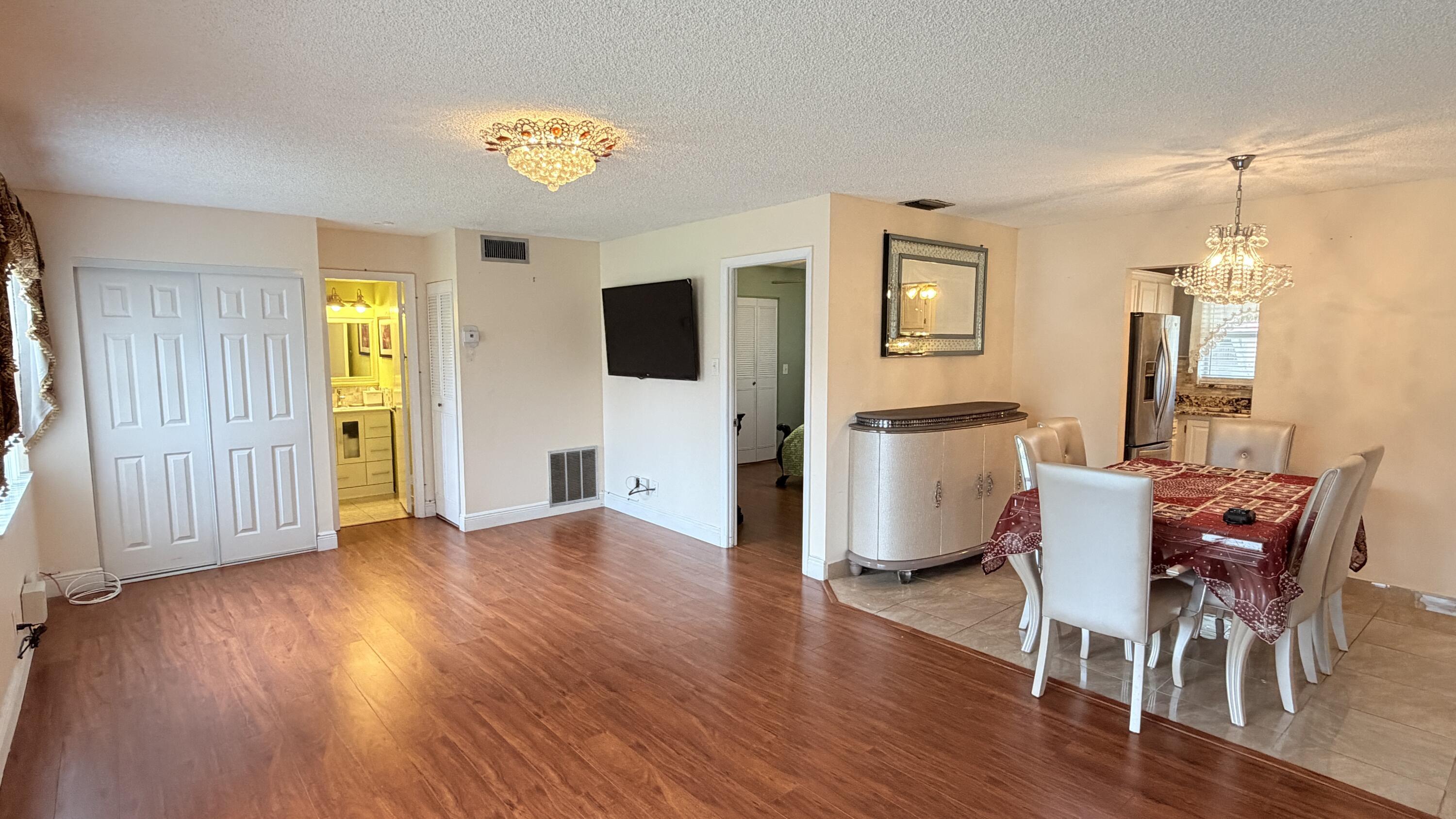 320 Lake Dora Drive 320, West Palm Beach, FL 33411, West Palm Beach - Photo 3