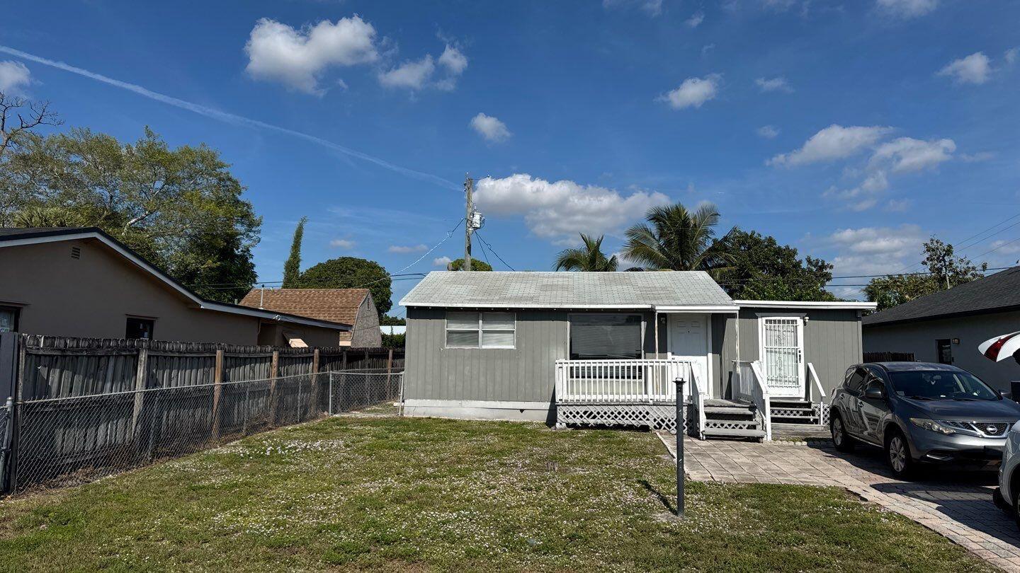 5645 Papaya Road, Royal Palm Estates, FL 33413, Royal Palm Estates