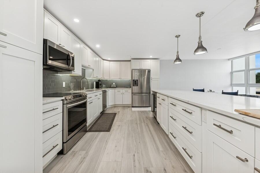 2200 S Ocean Boulevard 203, Delray Beach, FL 33483, Delray Beach - Photo 3