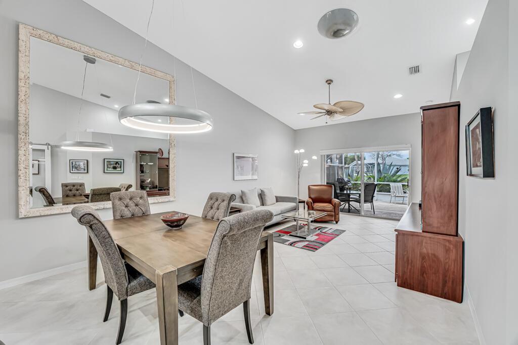8590 Logia Circle, Boynton Beach, FL 33472, Boynton Beach - Photo 2