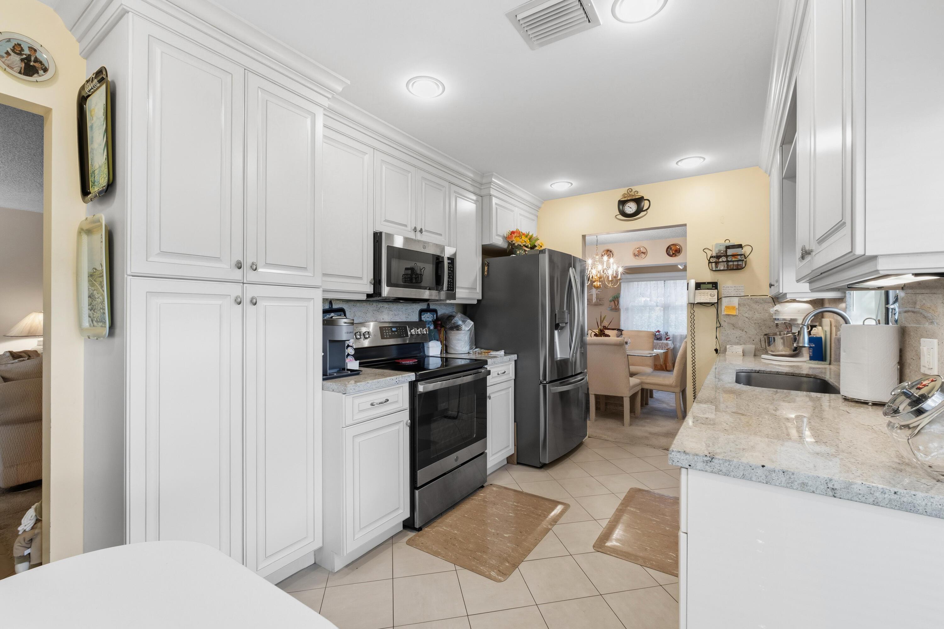 6251 Blue Baneberry Lane, Greenacres, FL 33463, Greenacres - Photo 3