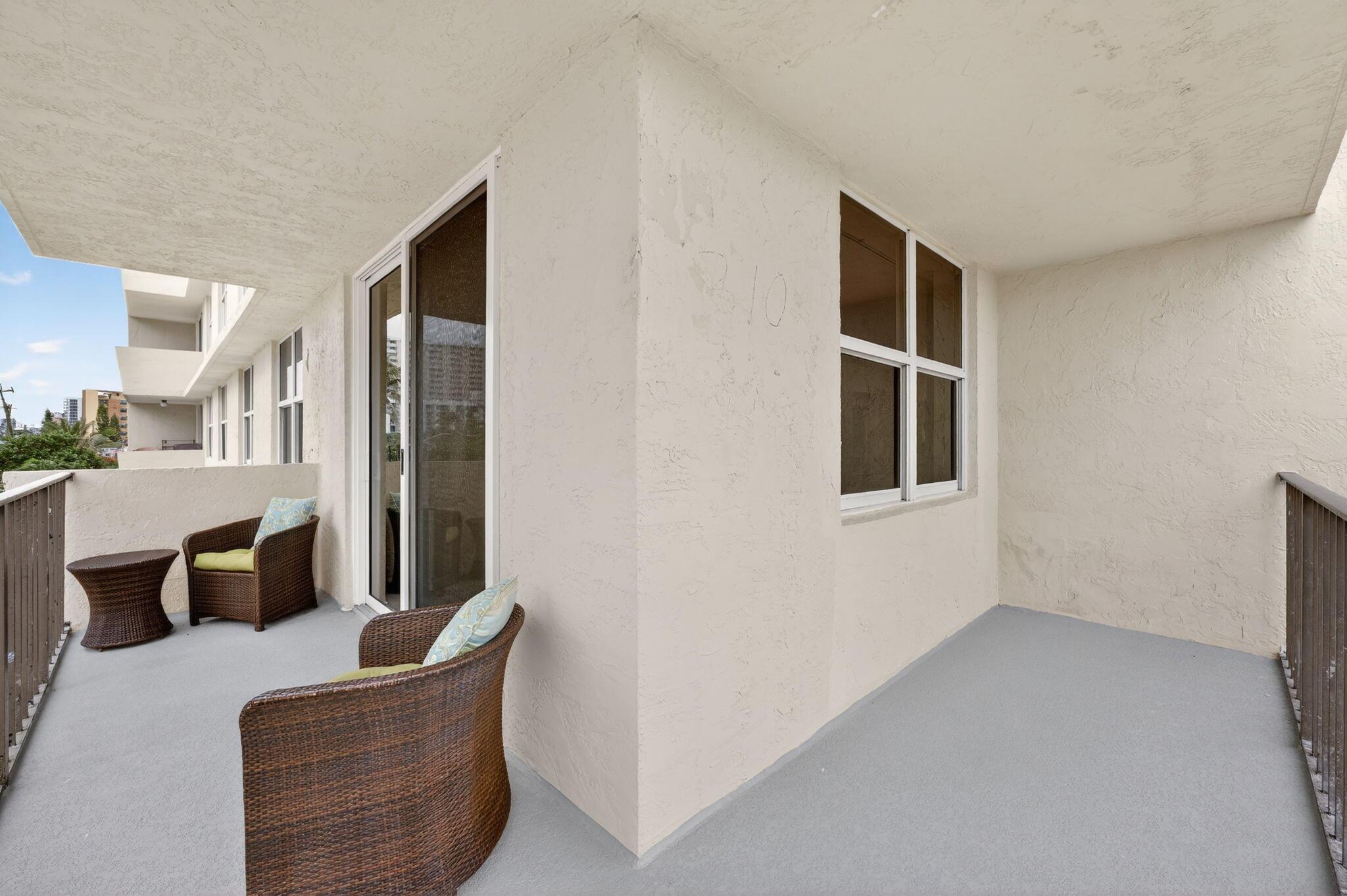 1009 N Ocean Boulevard 312, Pompano Beach, FL 33062, Pompano Beach - Photo 4