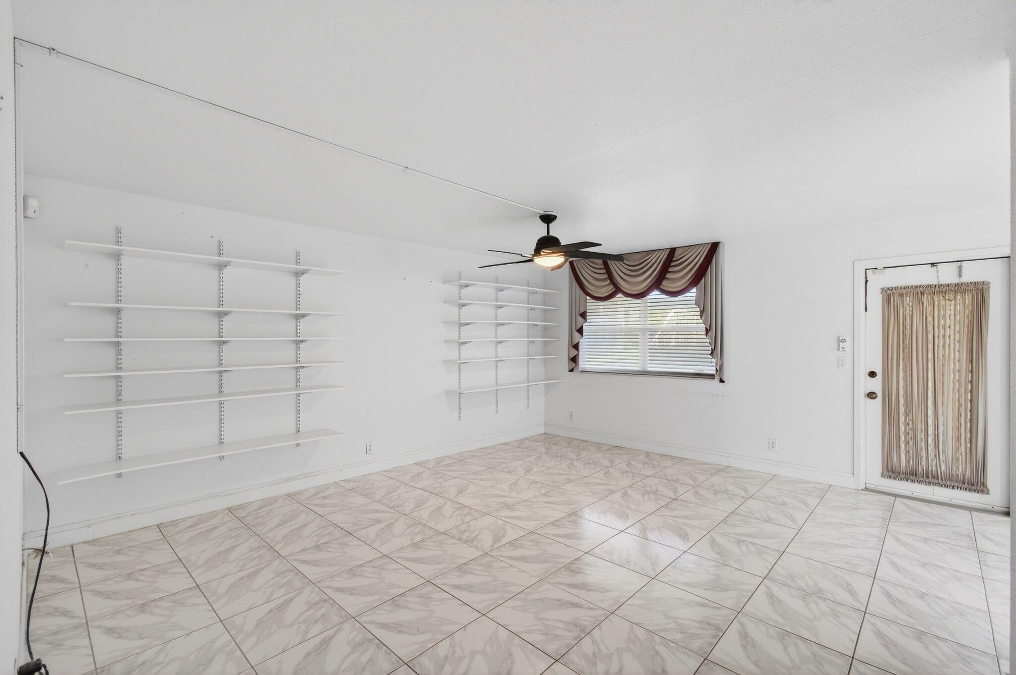 393 Flanders I, Delray Beach, FL 33484, Delray Beach - Photo 4