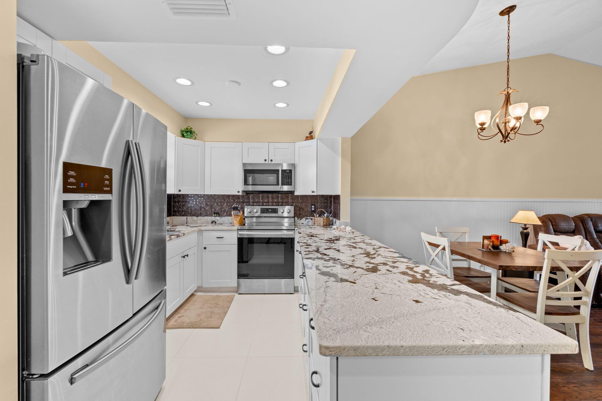 2950 SE Ocean Boulevard 119-6, Stuart, FL 34996, Stuart - Photo 4