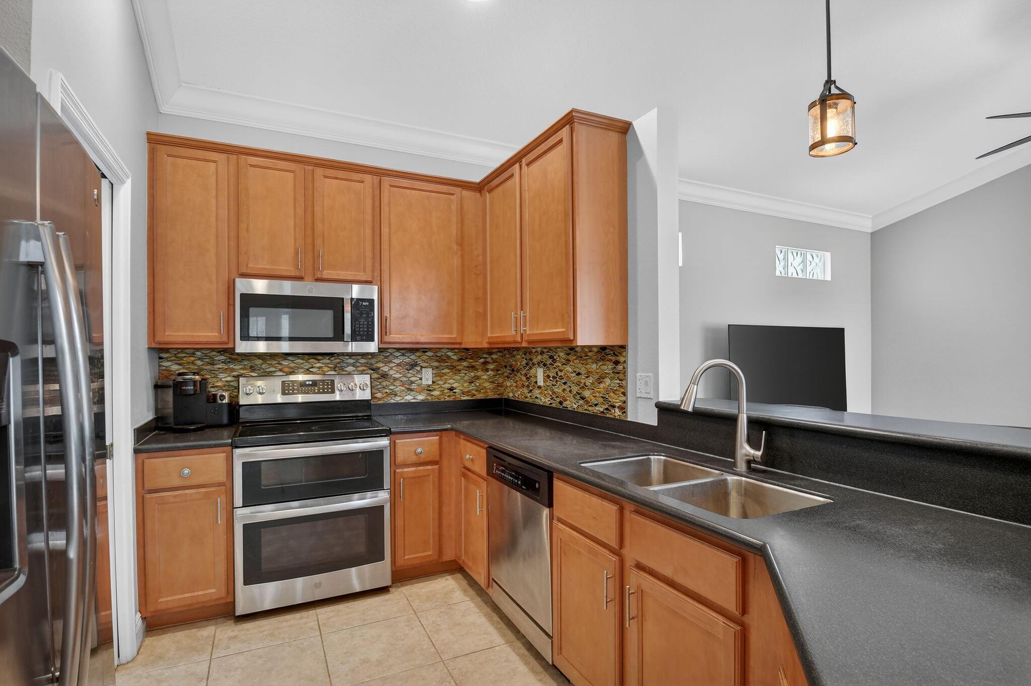 4931 Red Avocado Court, Boynton Beach, FL 33436, Boynton Beach - Photo 5