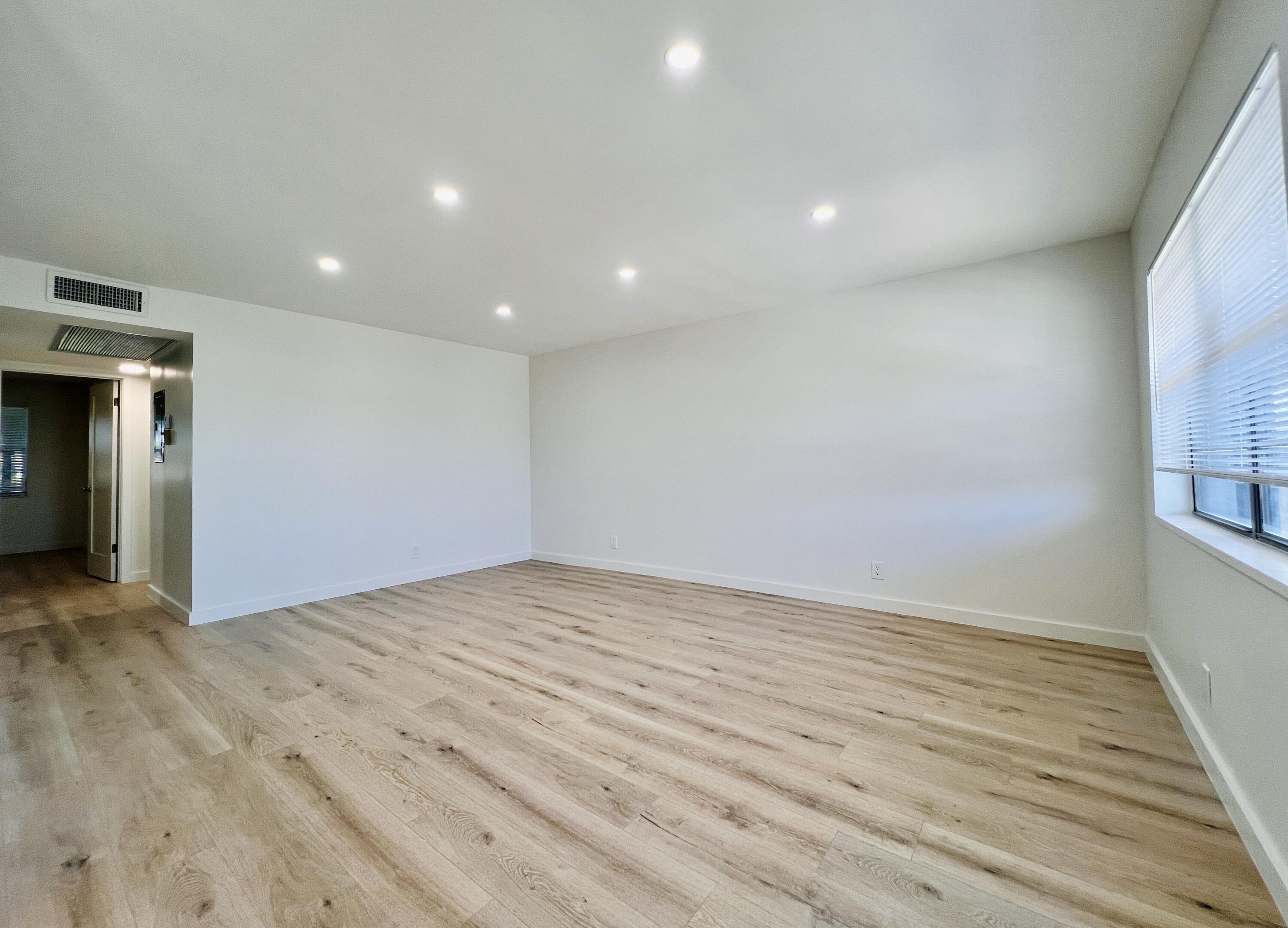 130 Chatham F, West Palm Beach, FL 33417, West Palm Beach - Photo 5