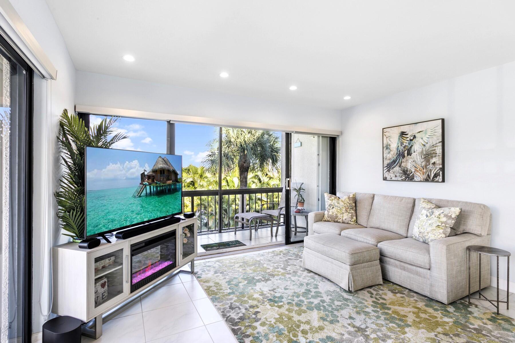 2550 Presidential Way 301, West Palm Beach, FL 33401, West Palm Beach - Photo 3