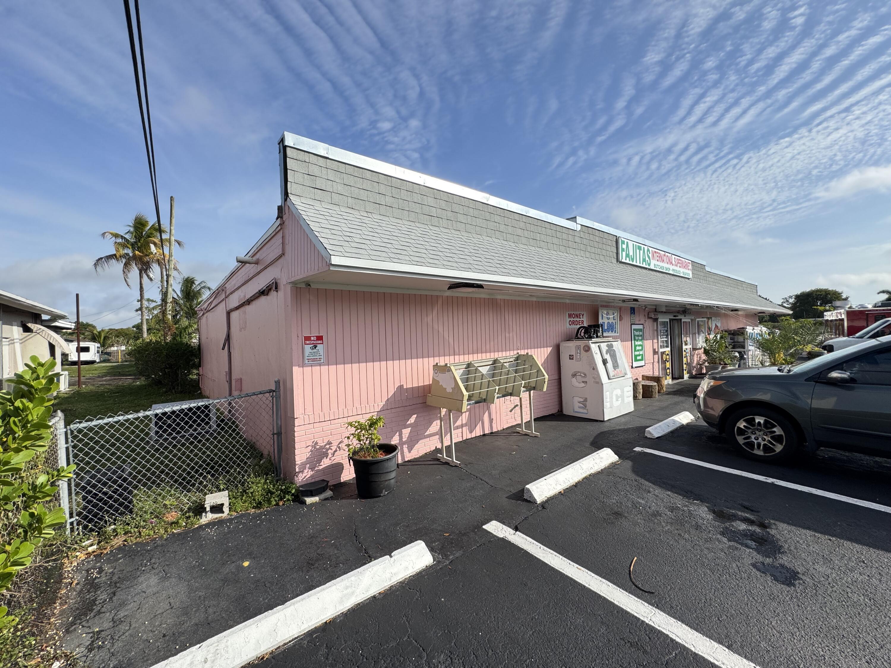 Lake Worth, FL 33461, Lake Worth - Photo 5