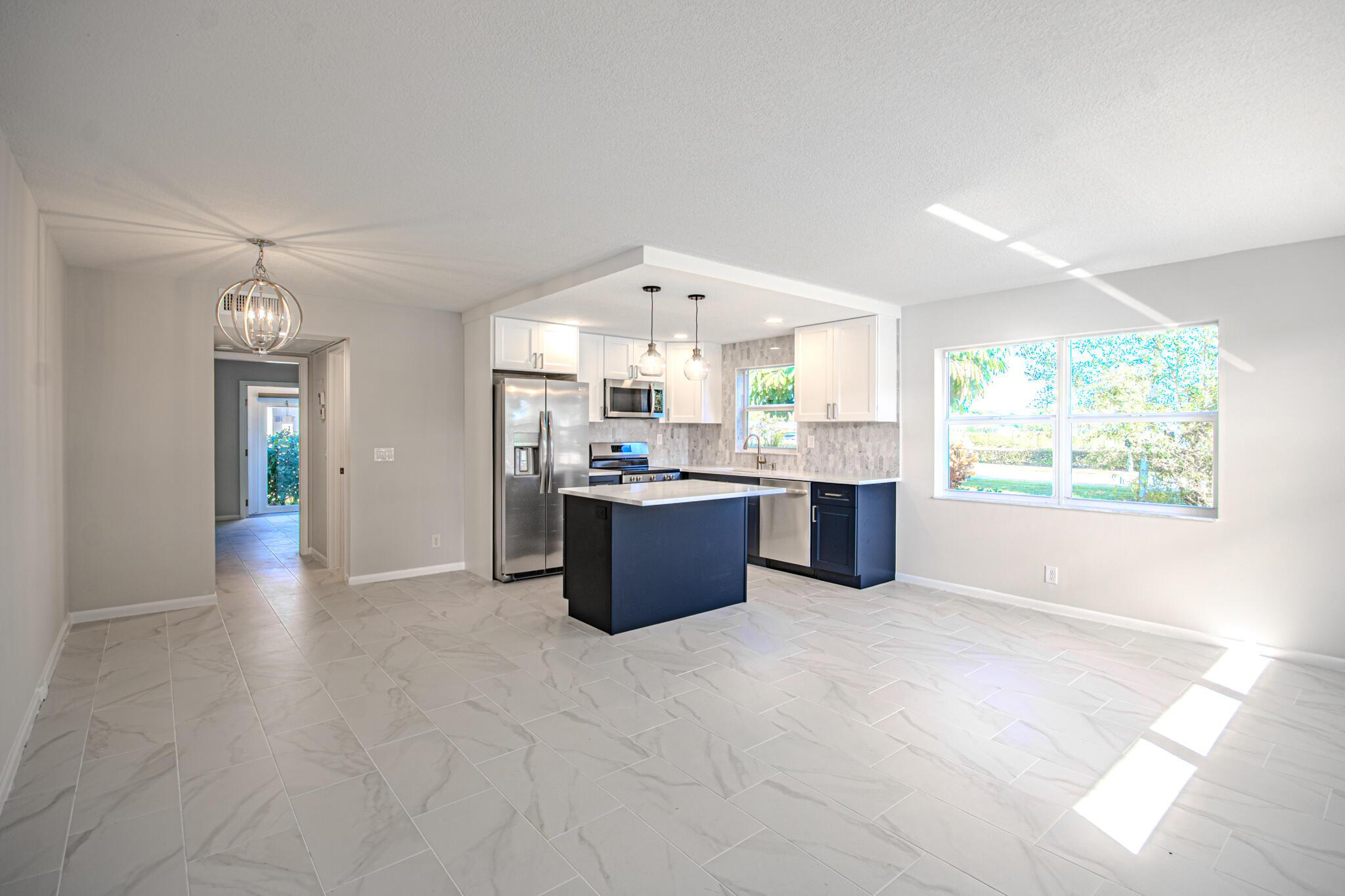 13 Northampton A A, West Palm Beach, FL 33417, West Palm Beach - Photo 2