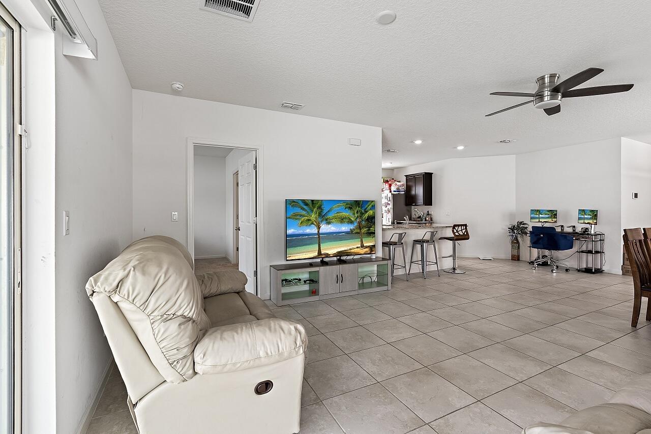 11333 SW Patterson Street, Port St. Lucie, FL 34987, Port St. Lucie - Photo 3