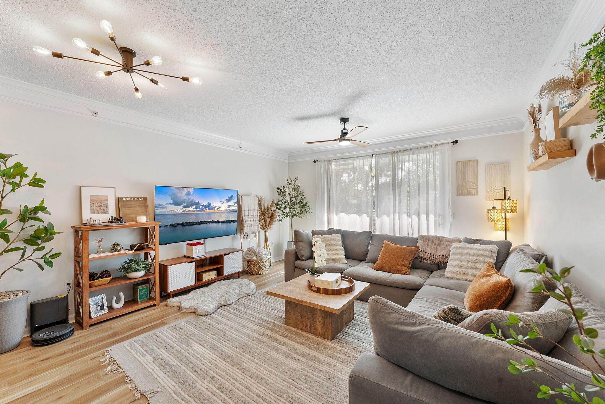 2020 Alta Meadows Lane 505, Delray Beach, FL 33444, Delray Beach - Photo 2