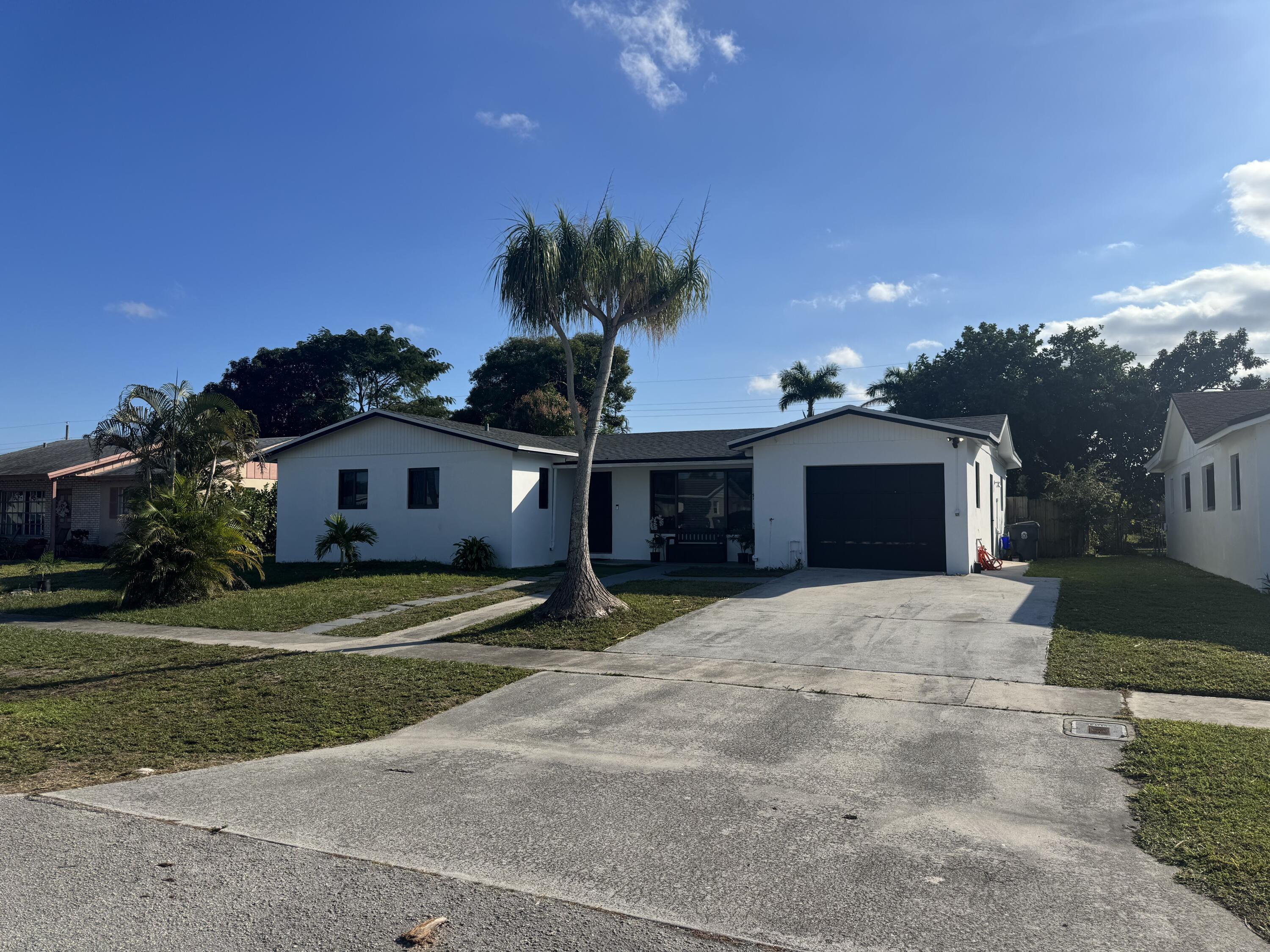 4170 Sussex Avenue, Lake Worth, FL 33461, Lake Worth