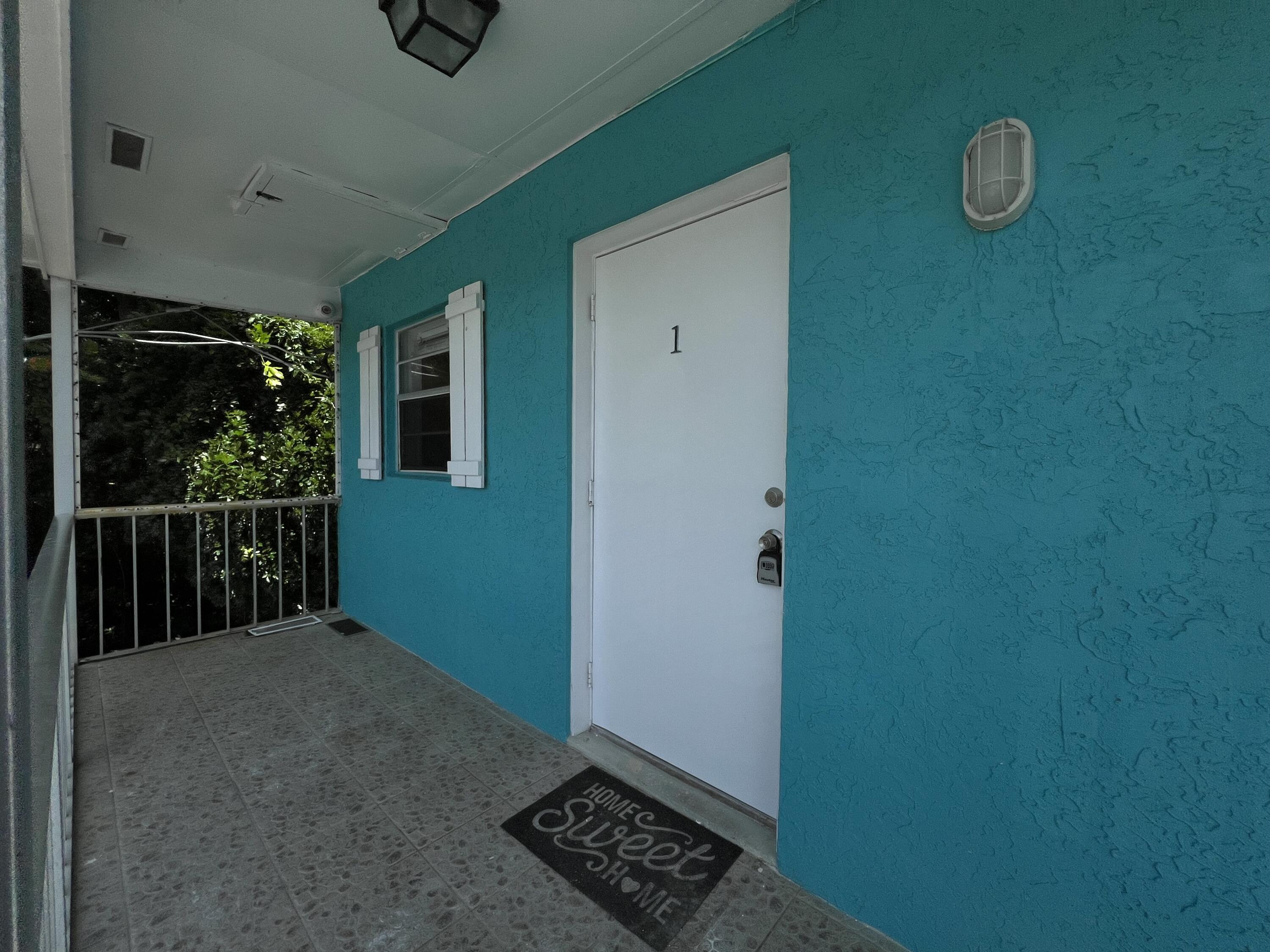 1887 Juno Road 1, North Palm Beach, FL 33408, North Palm Beach - Photo 5