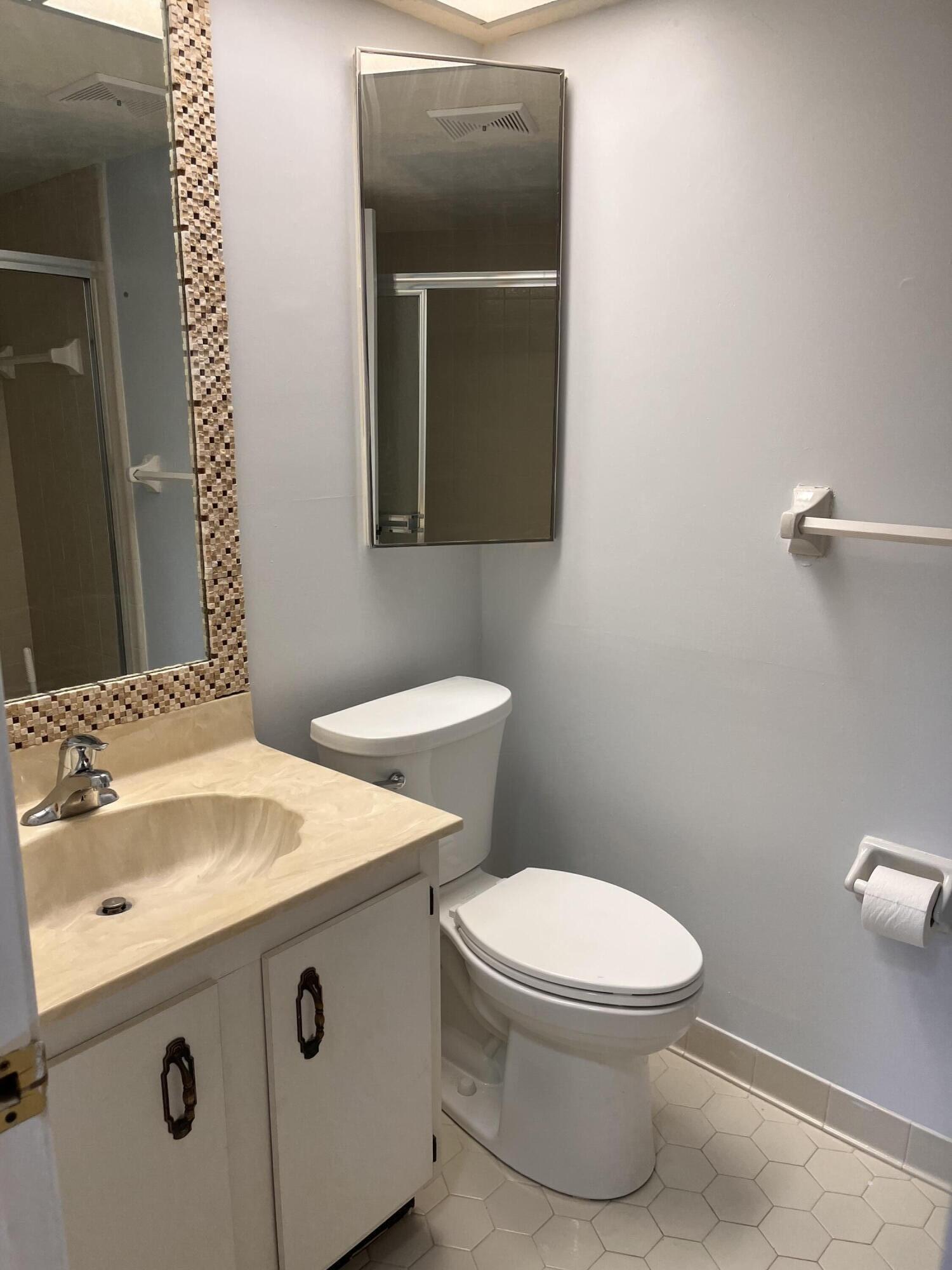 7281 SE Concord Place, Hobe Sound, FL 33455, Hobe Sound - Photo 2