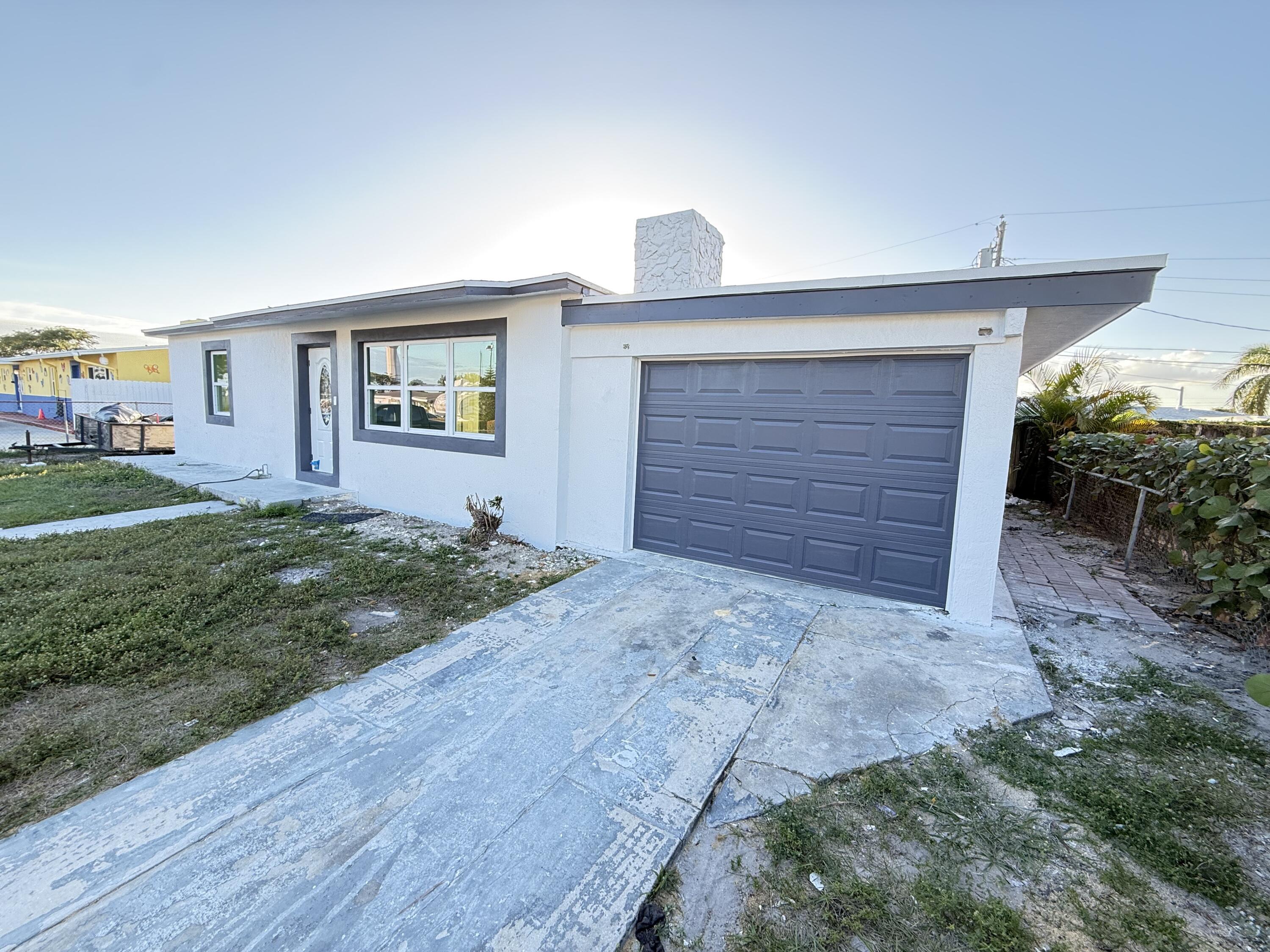 2353 S Beech Rd Road, West Palm Beach, FL 33409, West Palm Beach - Photo 2