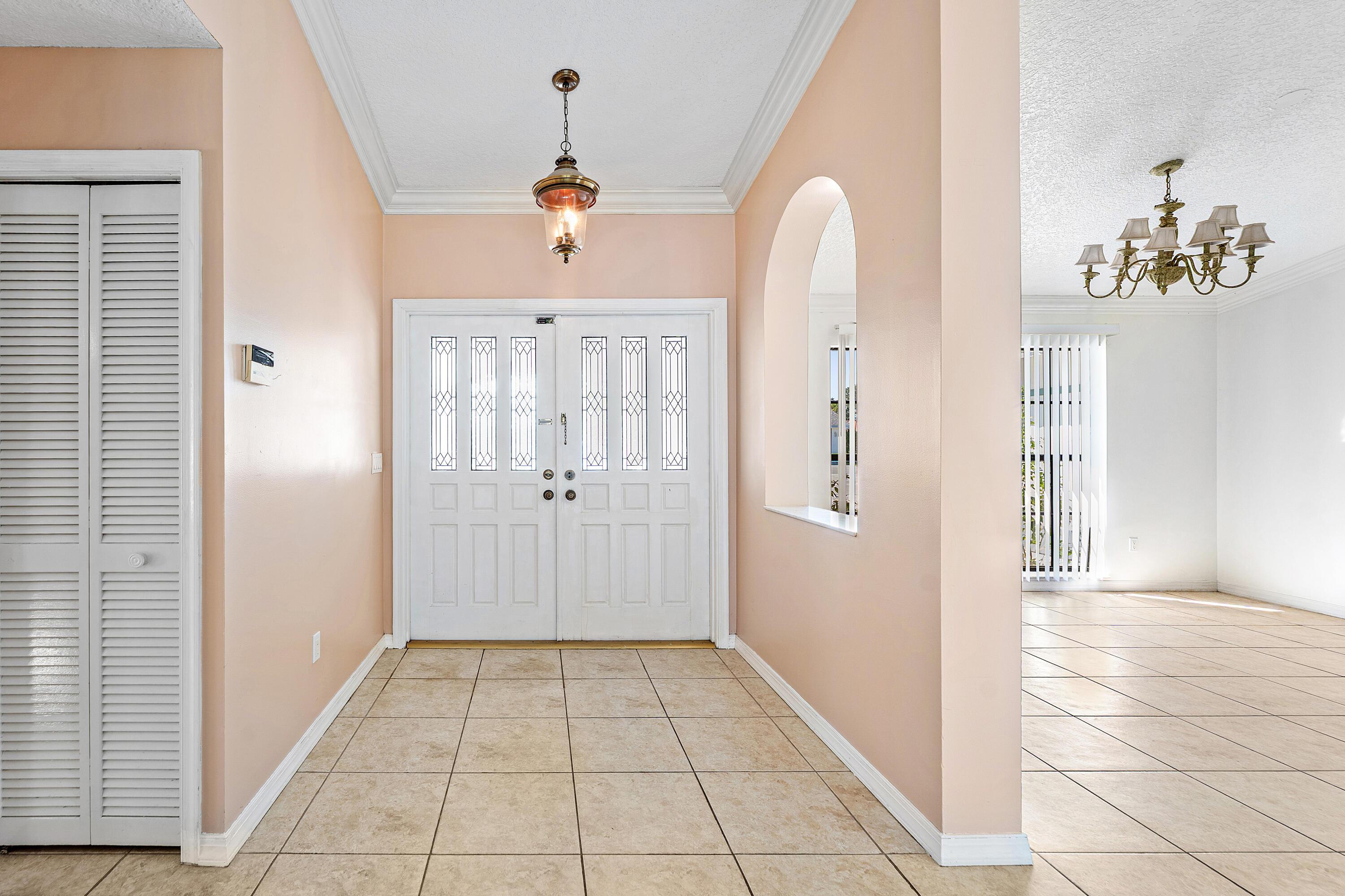 2057 Amesbury Circle, Wellington, FL 33414, Wellington - Photo 5