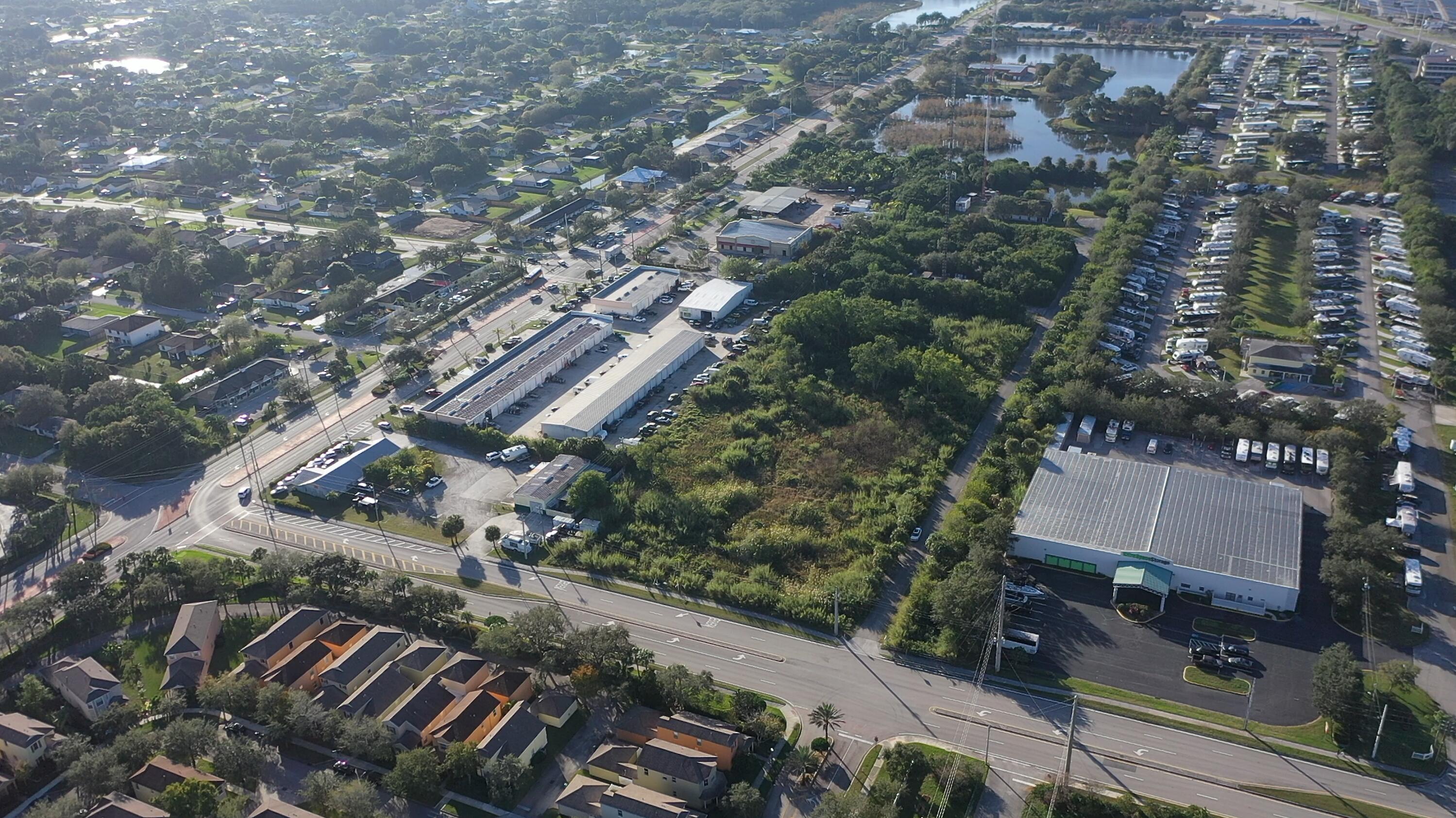 3775 SE Jennings Road, Port St. Lucie, FL 34952, Port St. Lucie - Photo 3