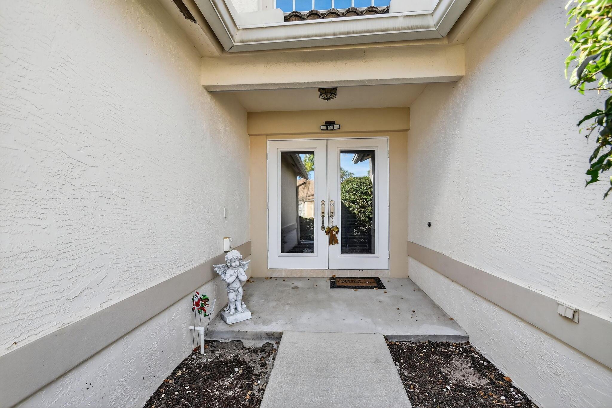 2725 Pointe Circle, Greenacres, FL 33413, Greenacres - Photo 3