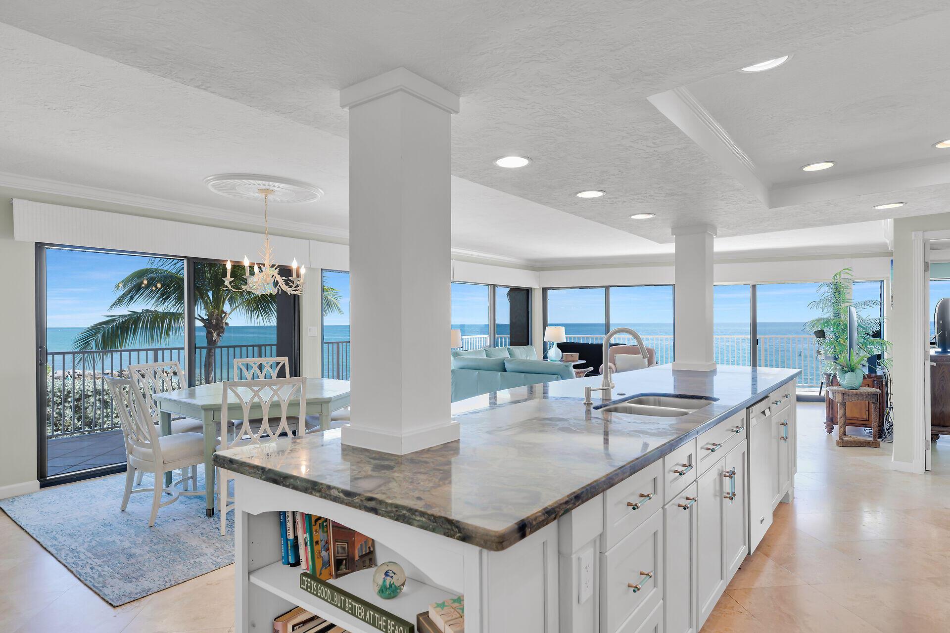 1133 W Ocean Drive 17, Key Colony Beach, FL 33050, Key Colony Beach - Photo 4