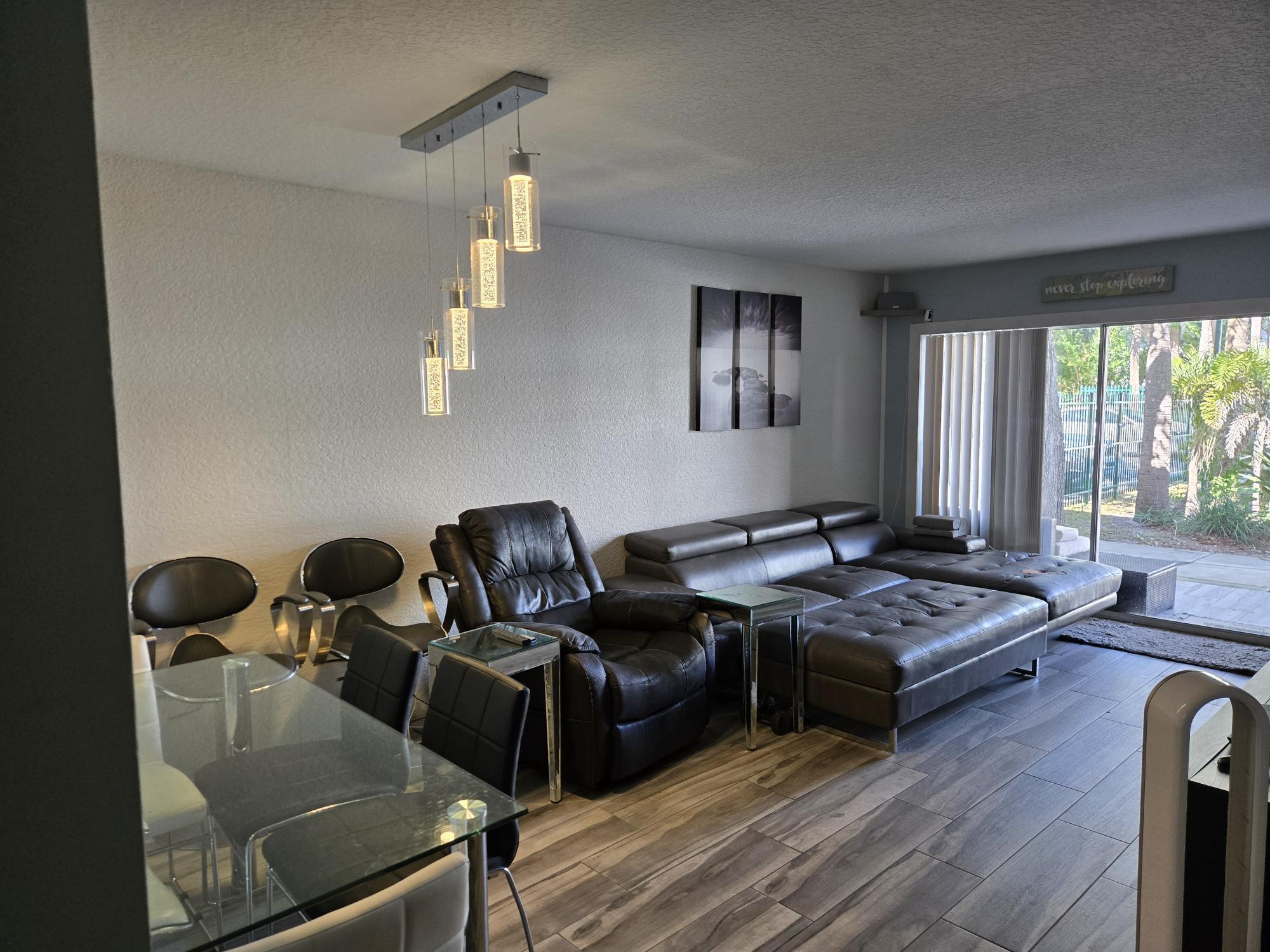 1105 Lake Shore Drive 102, Lake Park, FL 33403, Lake Park - Photo 2
