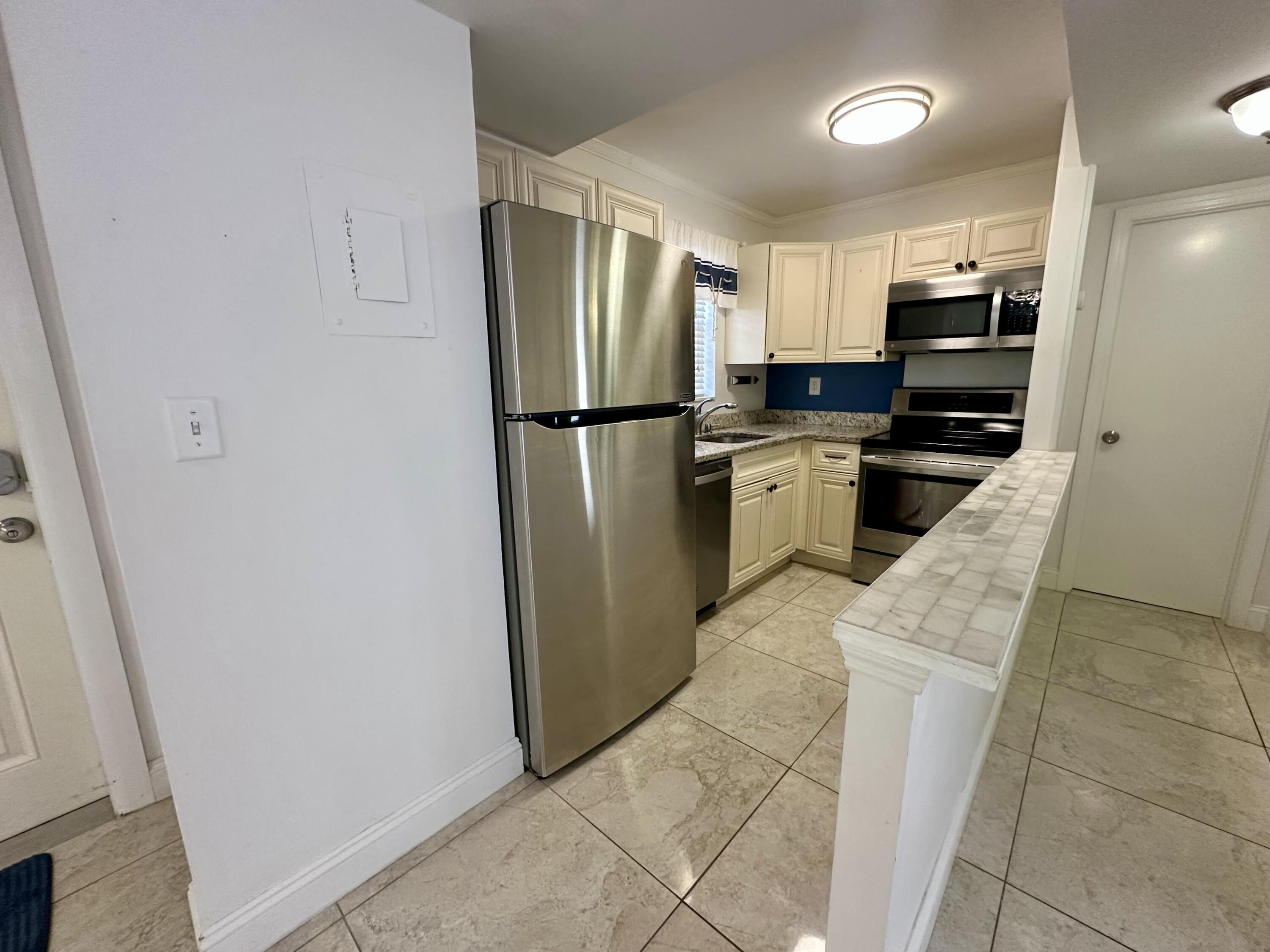 1810 New Palm Way 417, Boynton Beach, FL 33435, Boynton Beach - Photo 2