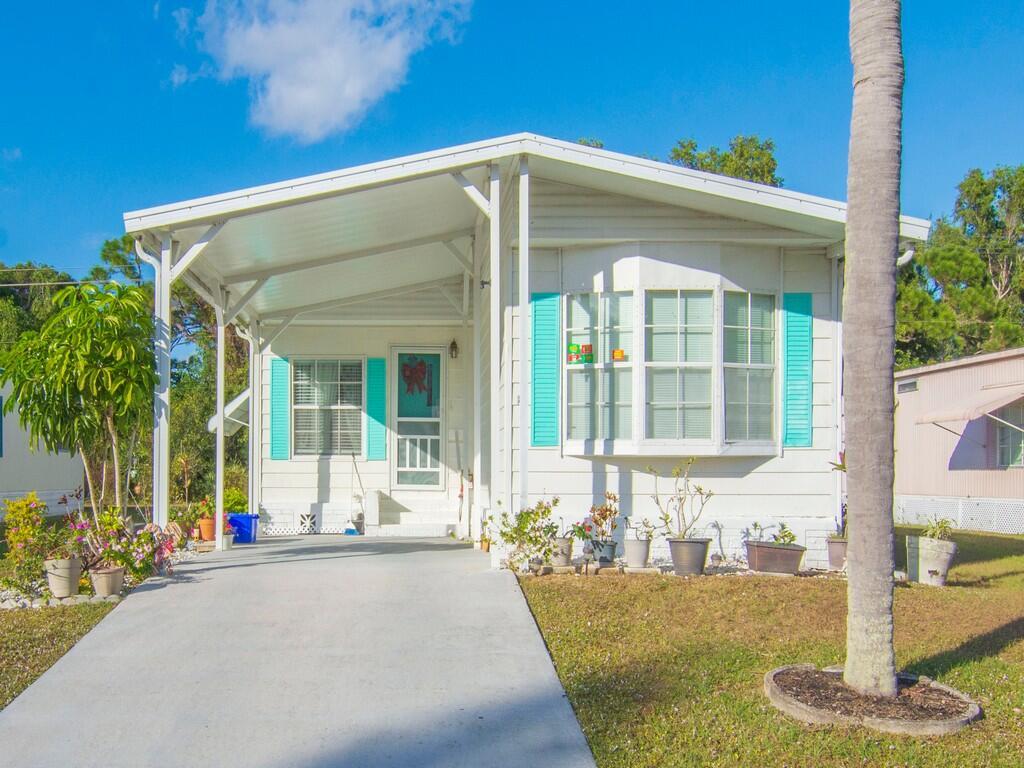 8 Novedades, Port St. Lucie, FL 34952, Port St. Lucie