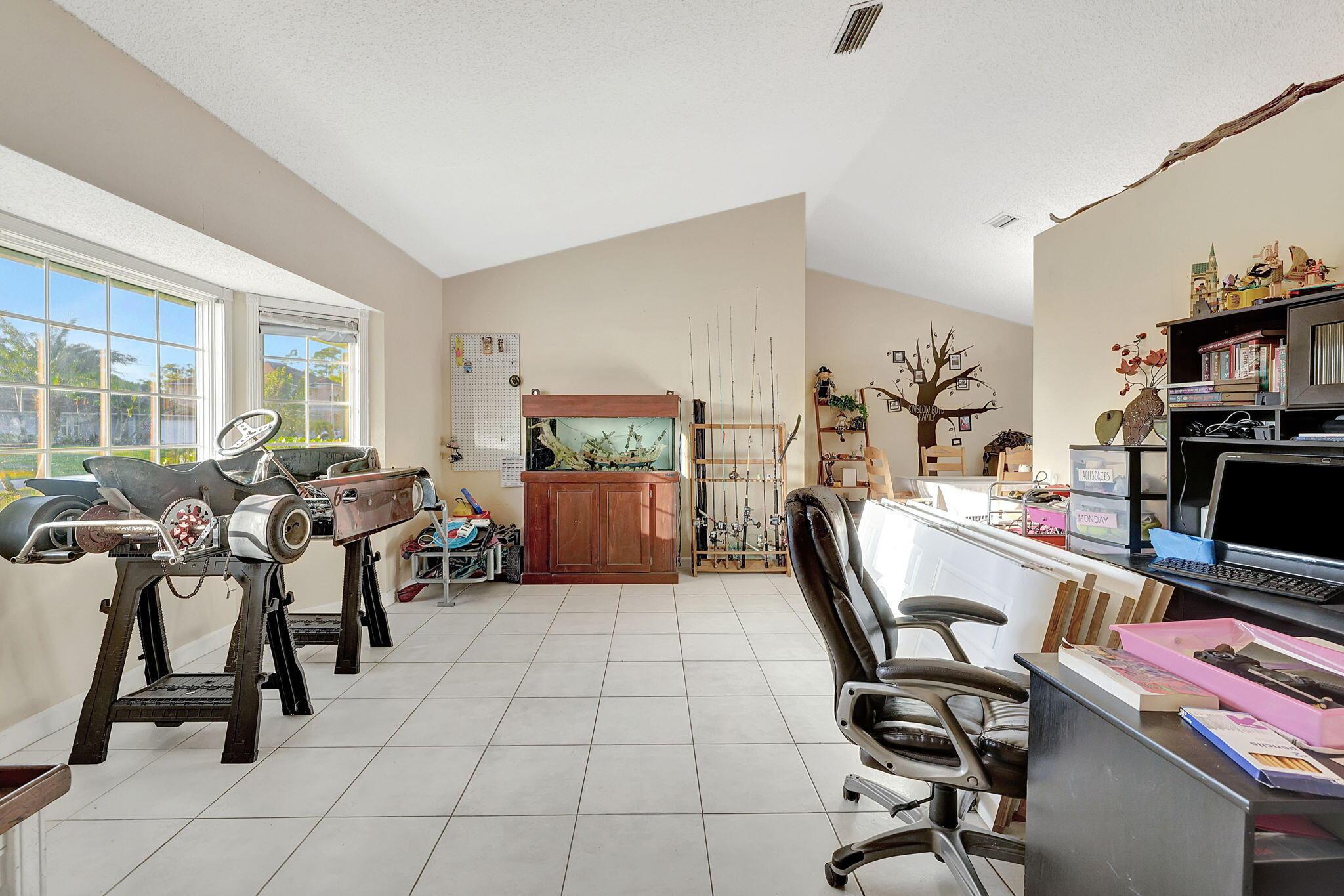 3617 SW Masilunas Street, Port St. Lucie, FL 34953, Port St. Lucie - Photo 4