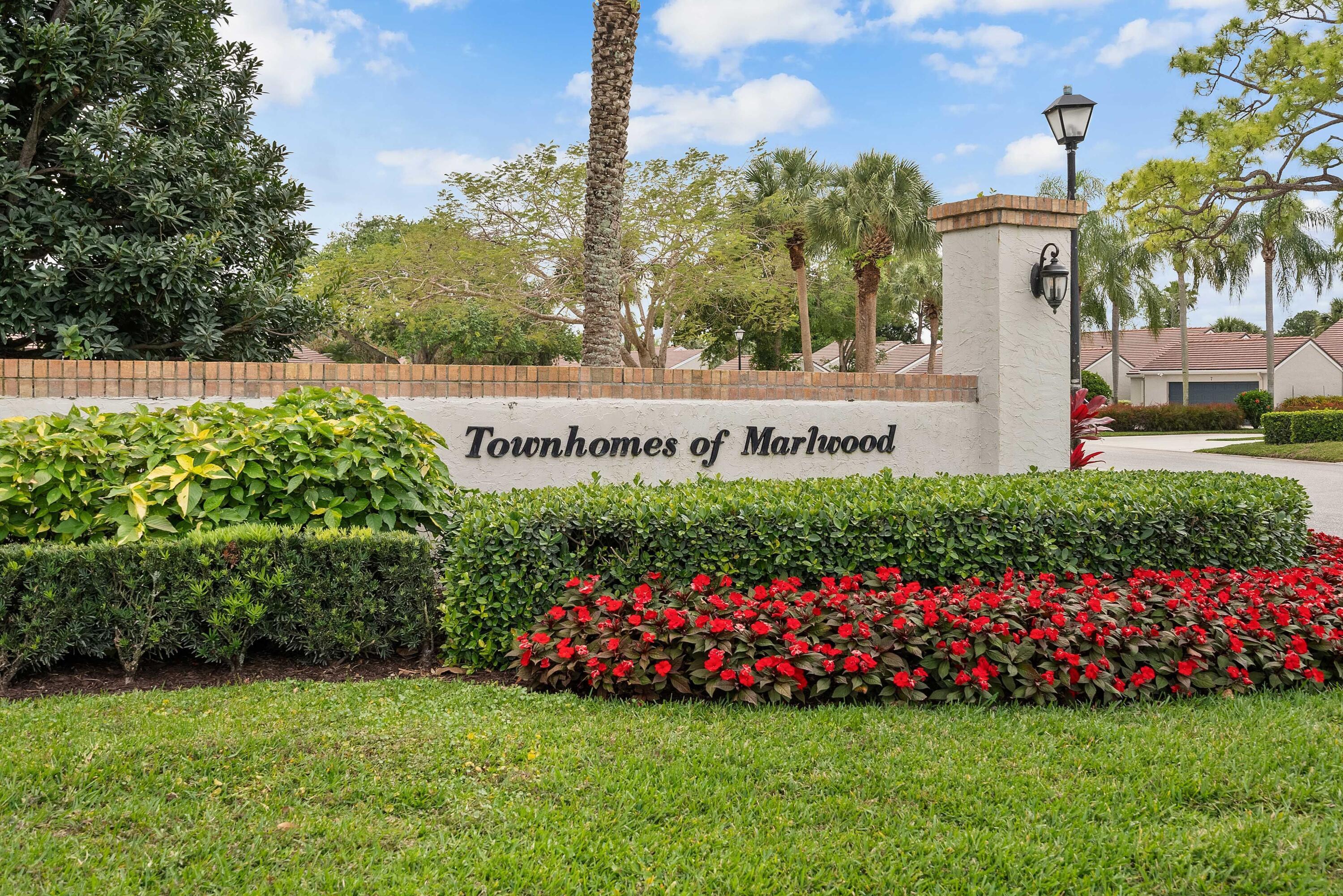 61 Edinburgh Drive, Palm Beach Gardens, FL 33418, Palm Beach Gardens - Photo 4