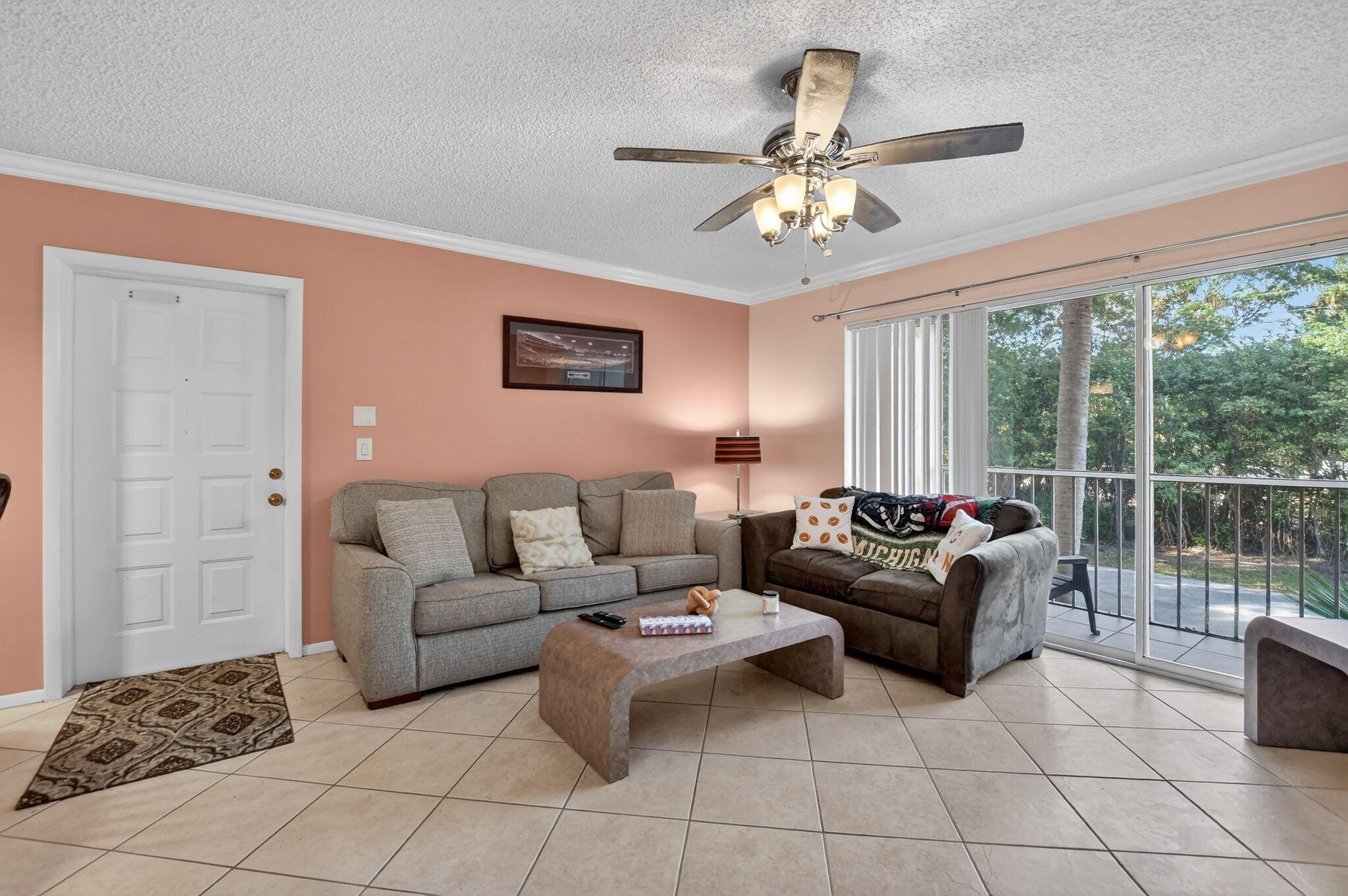 13791 Oneida Drive C2, Delray Beach, FL 33446, Delray Beach - Photo 4