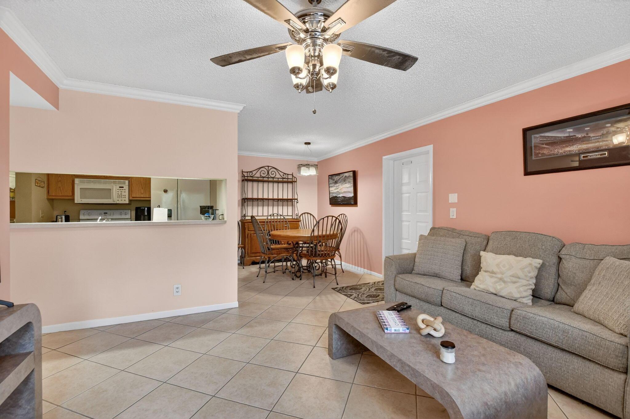 13791 Oneida Drive C2, Delray Beach, FL 33446, Delray Beach - Photo 5