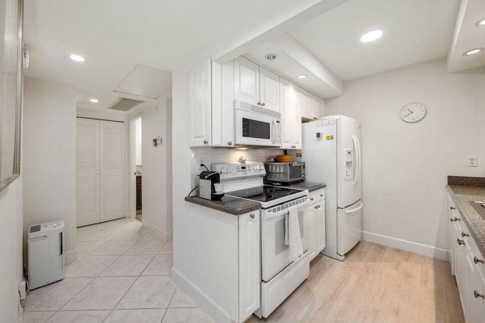 250 NE 20th Street 1010, Boca Raton, FL 33431, Boca Raton - Photo 3