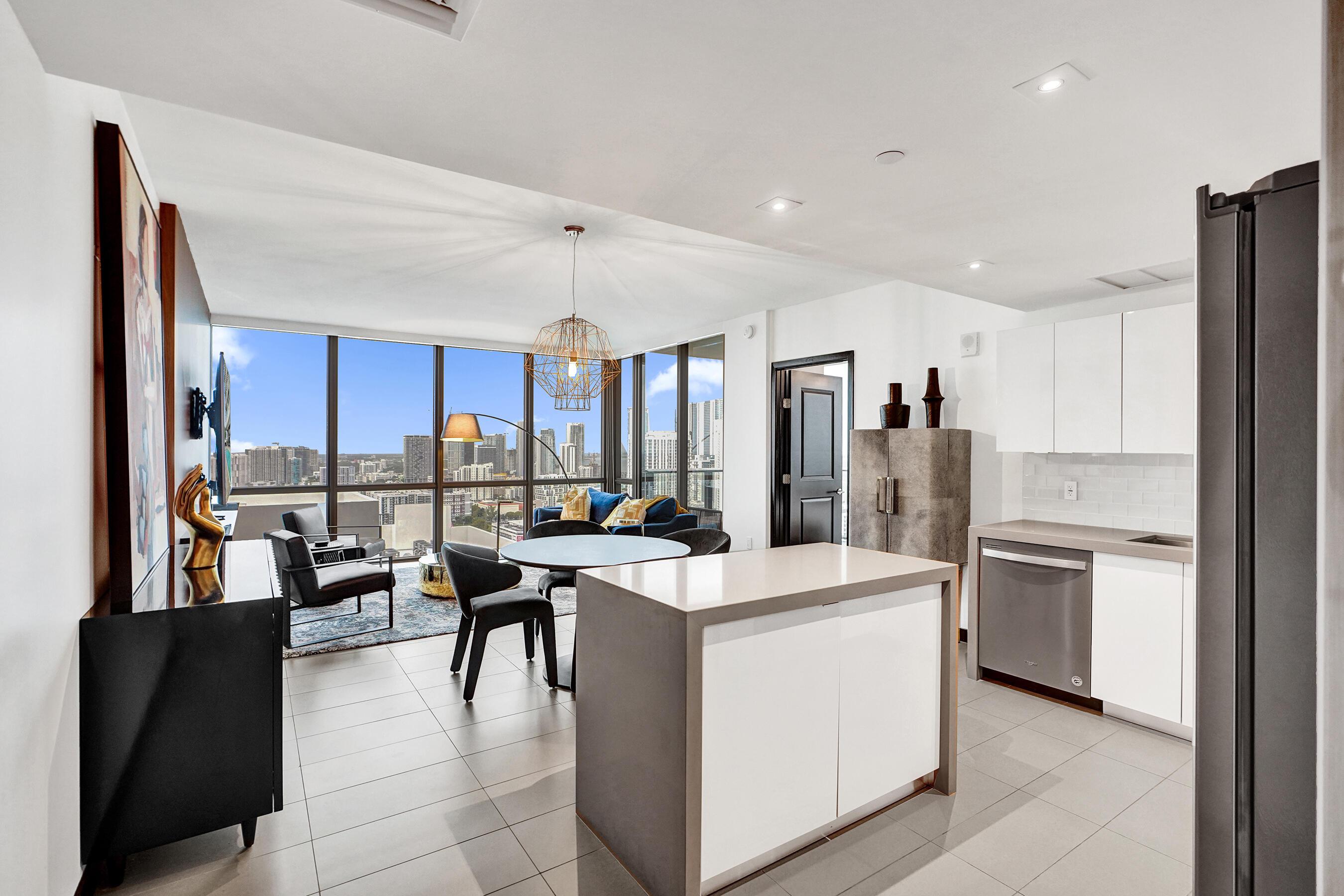 1600 NE 1st Avenue 3420, Miami, FL 33132, Miami - Photo 4