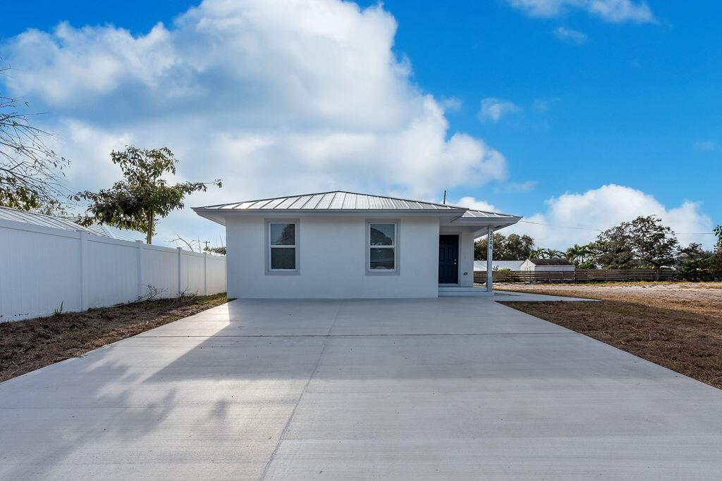 3244 SE Jefferson Street, Stuart, FL 34997, Stuart