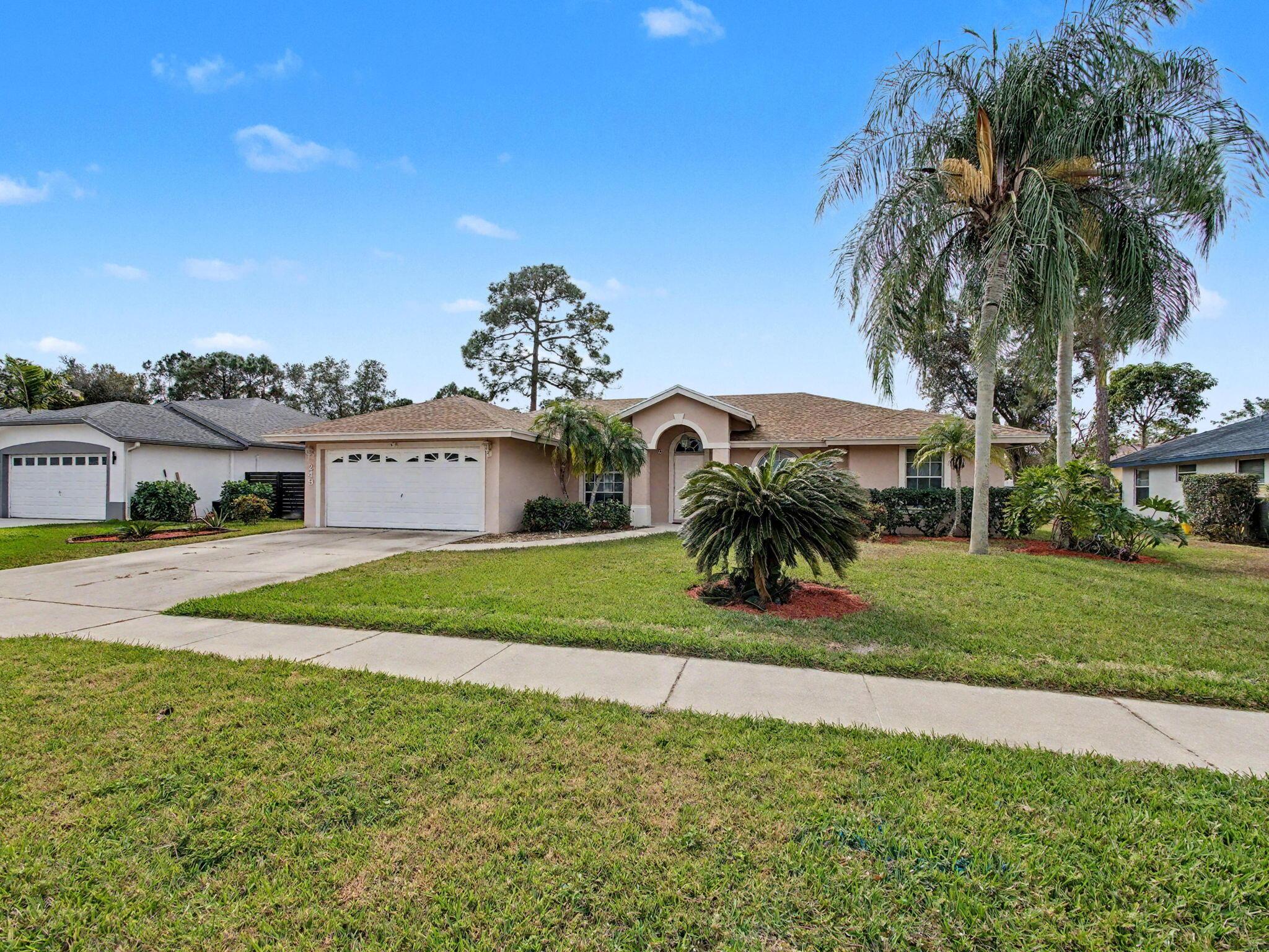 249 Monterey Way, Royal Palm Beach, FL 33411, Royal Palm Beach - Photo 3