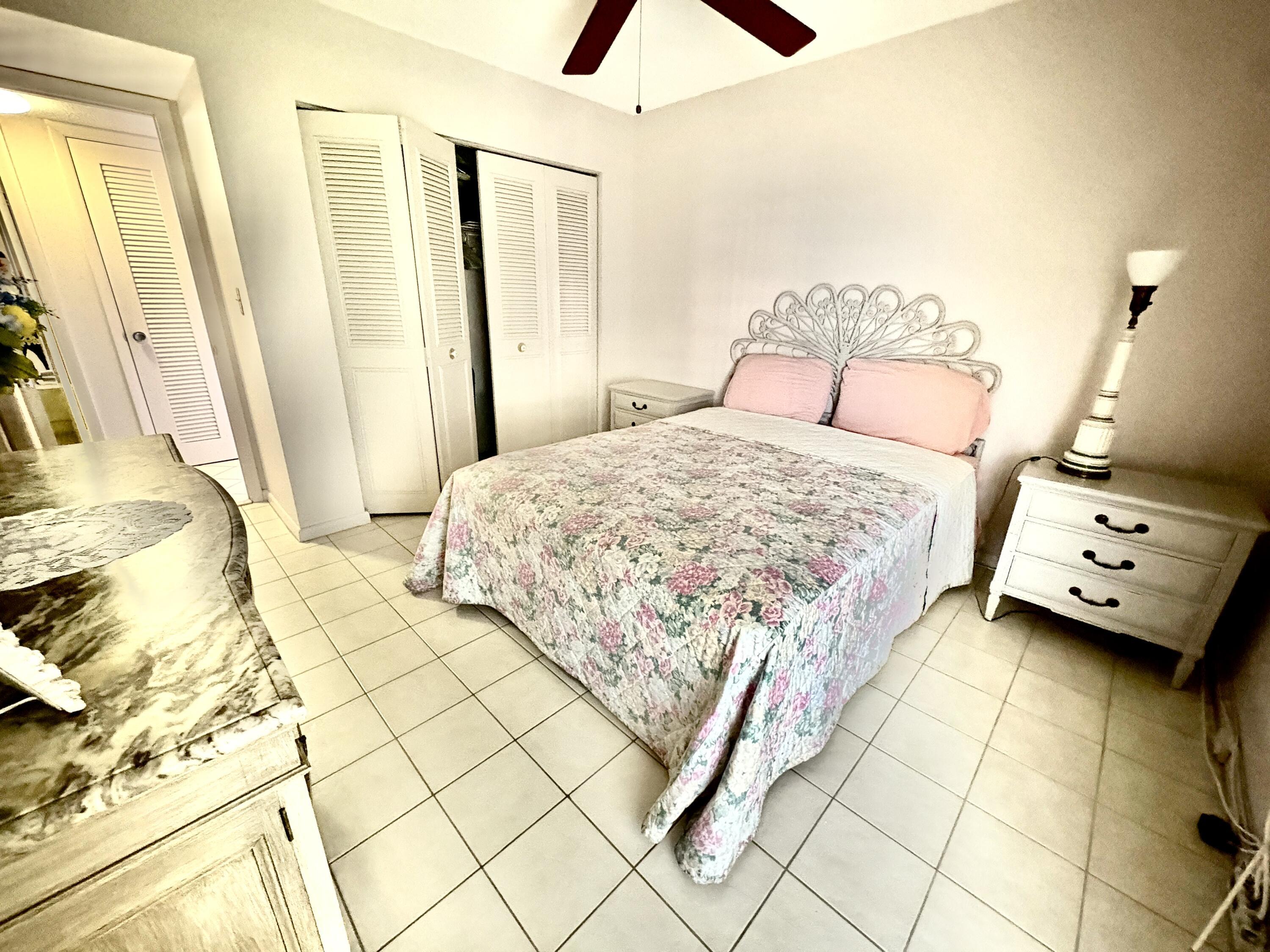 19 Golfs Edge F, West Palm Beach, FL 33417, West Palm Beach - Photo 5