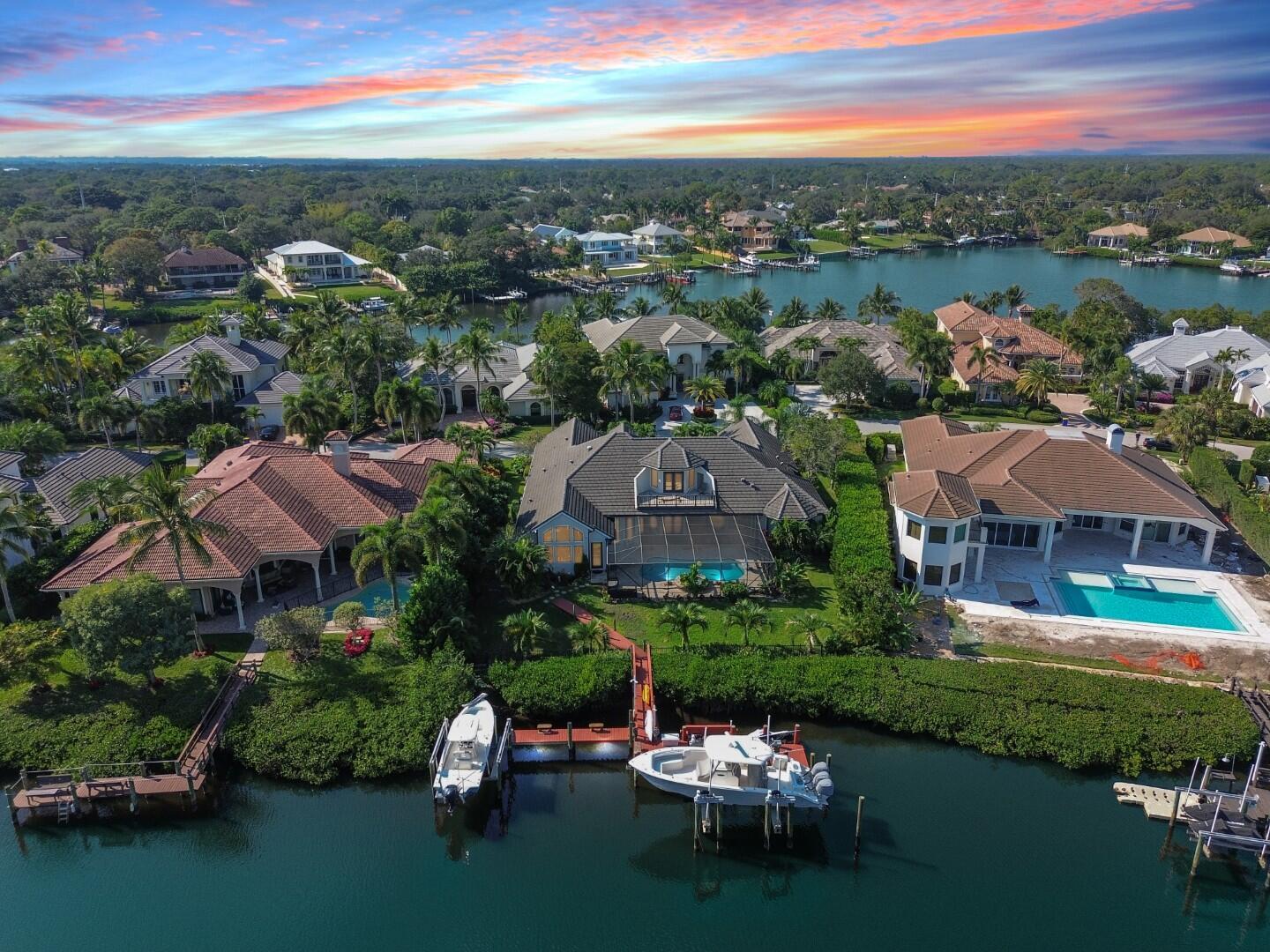 18989 SE Windward Island Lane, Jupiter, FL 33458, Jupiter - Photo 3