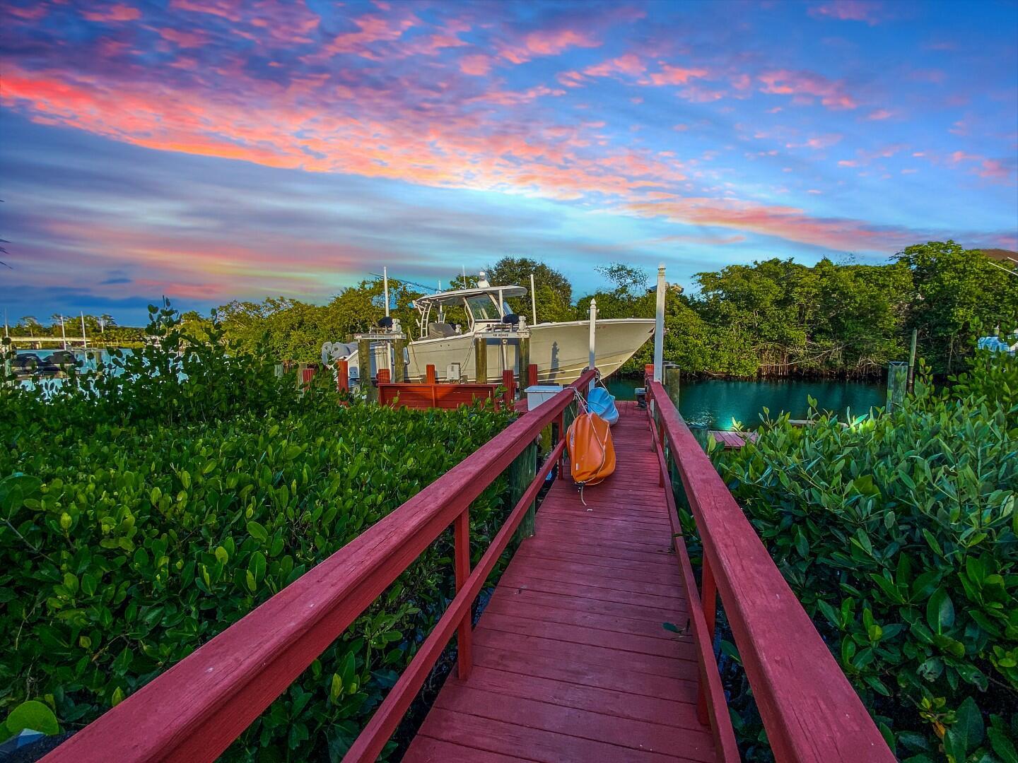 18989 SE Windward Island Lane, Jupiter, FL 33458, Jupiter - Photo 4