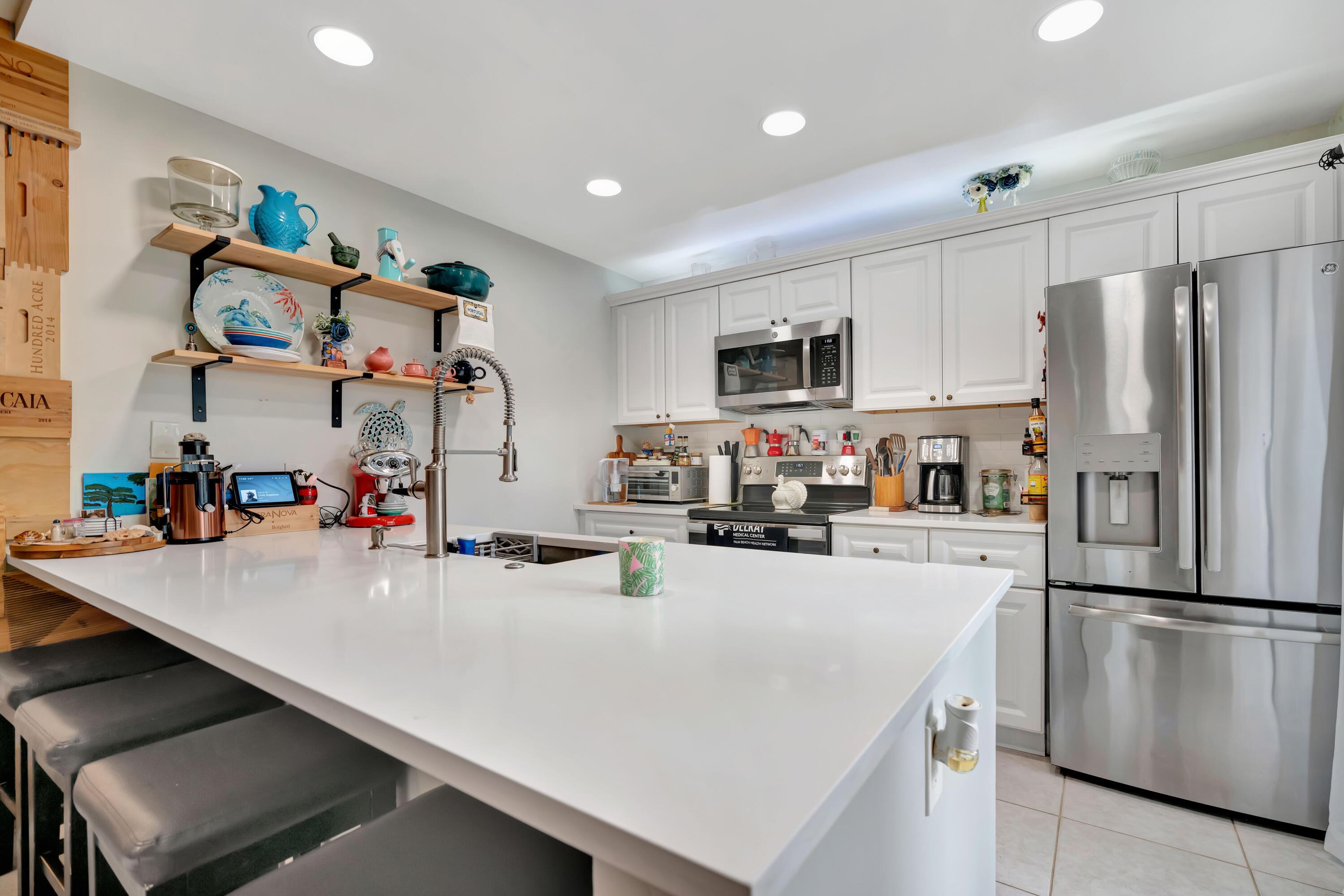 148 Heritage Way, West Palm Beach, FL 33407, West Palm Beach - Photo 3