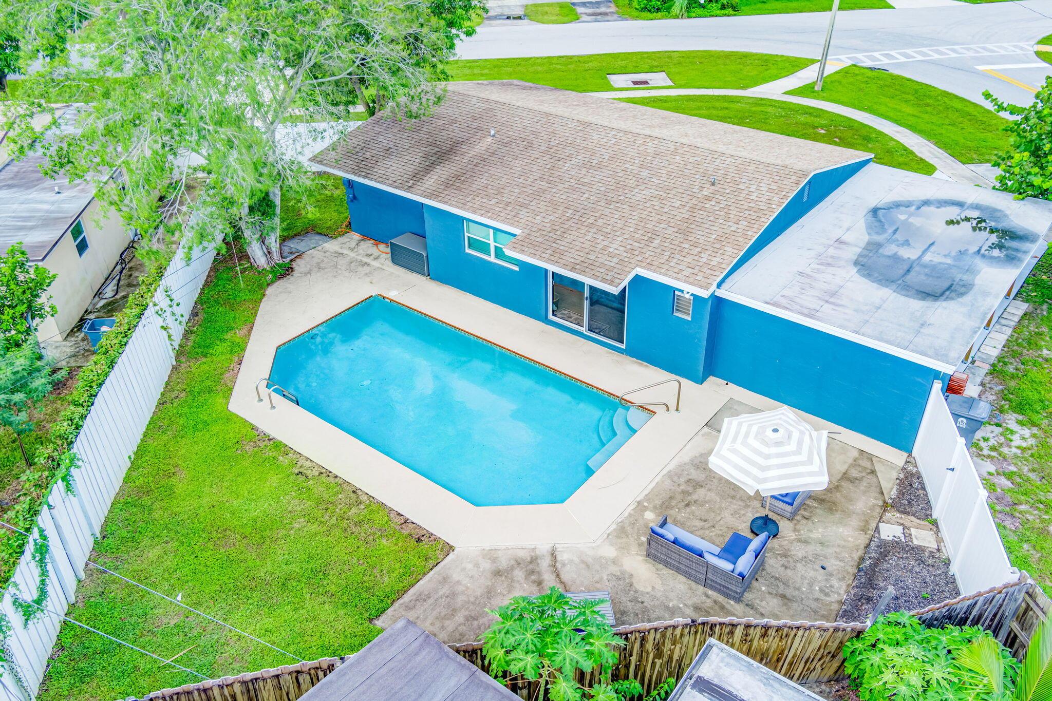9518 Keating Drive, Palm Beach Gardens, FL 33410, Palm Beach Gardens - Photo 4